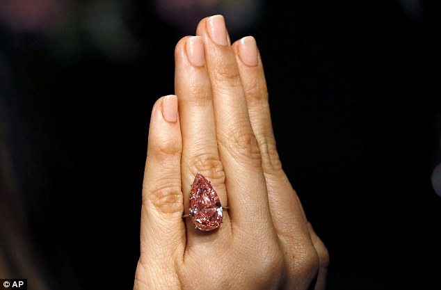 The Largest Pink Pear-Shaped Diamond
