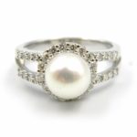 White Gold Freshwater Pearl Ring