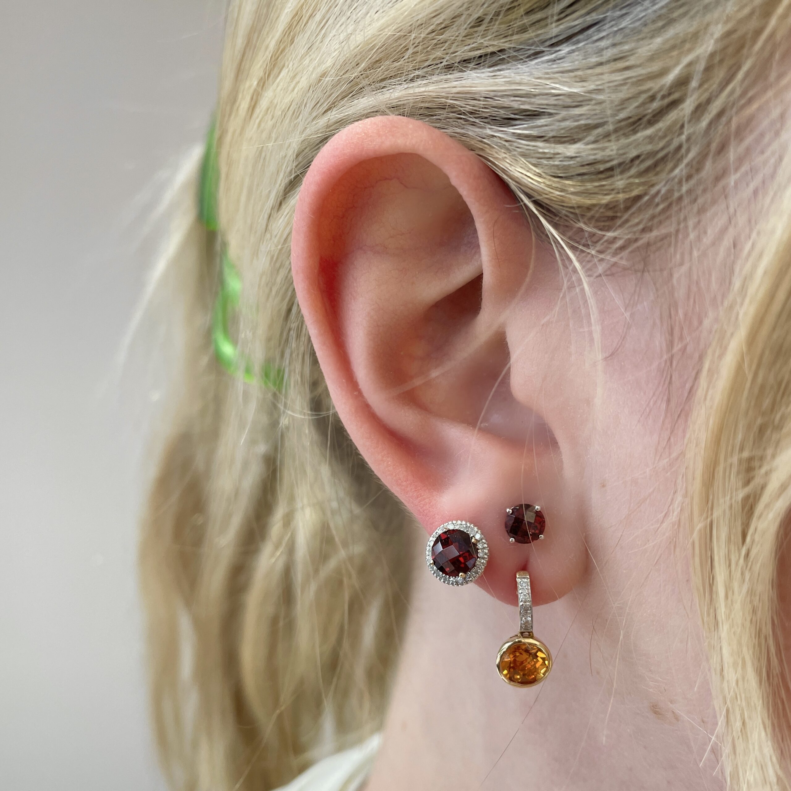 White Gold Garnet Stud Earrings