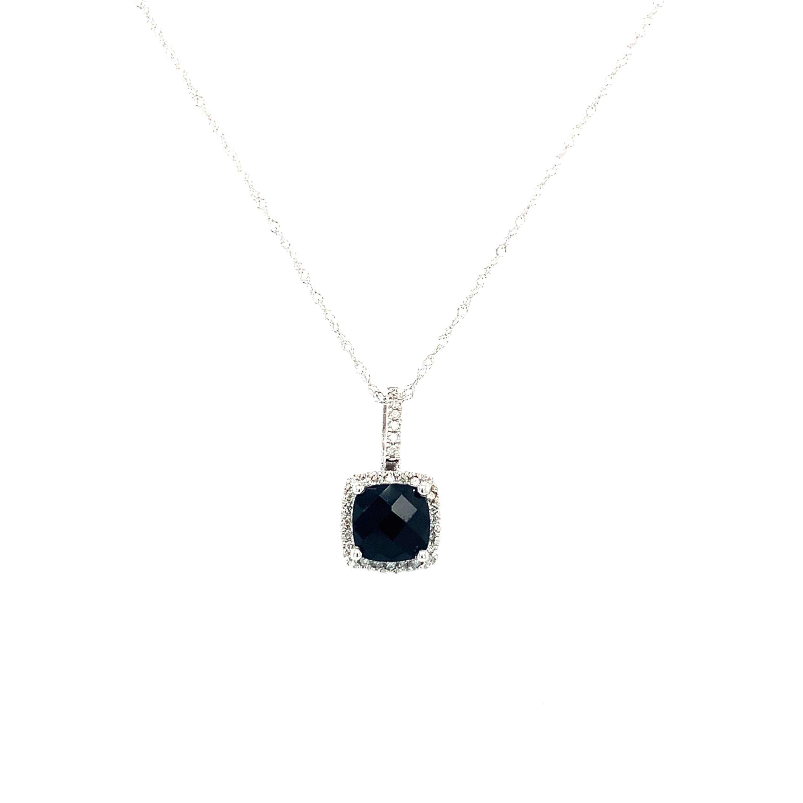 White Gold Onyx Pendant Necklace