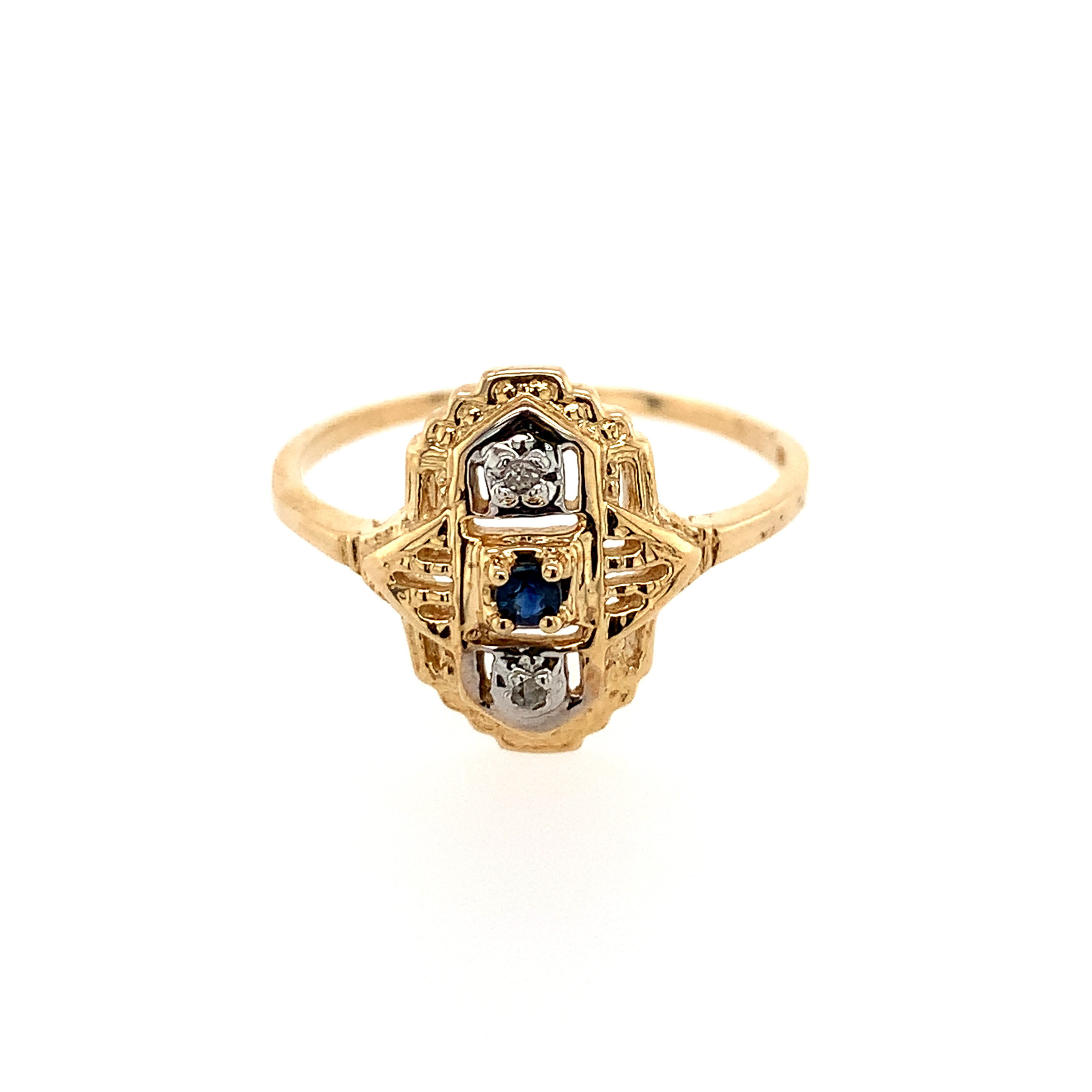 Yellow Gold Filigree Sapphire Ring