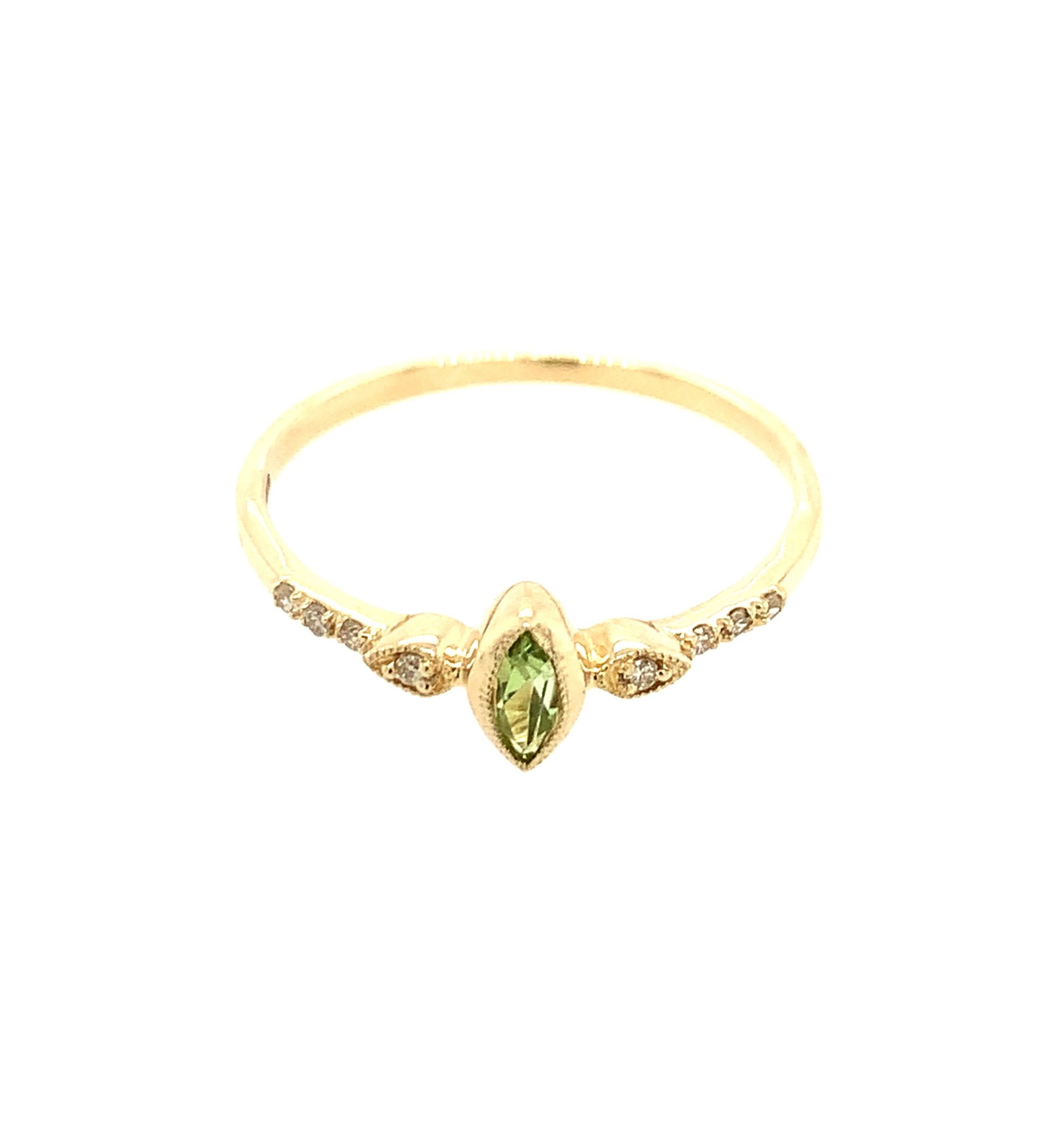 Yellow Gold Peridot Stackable