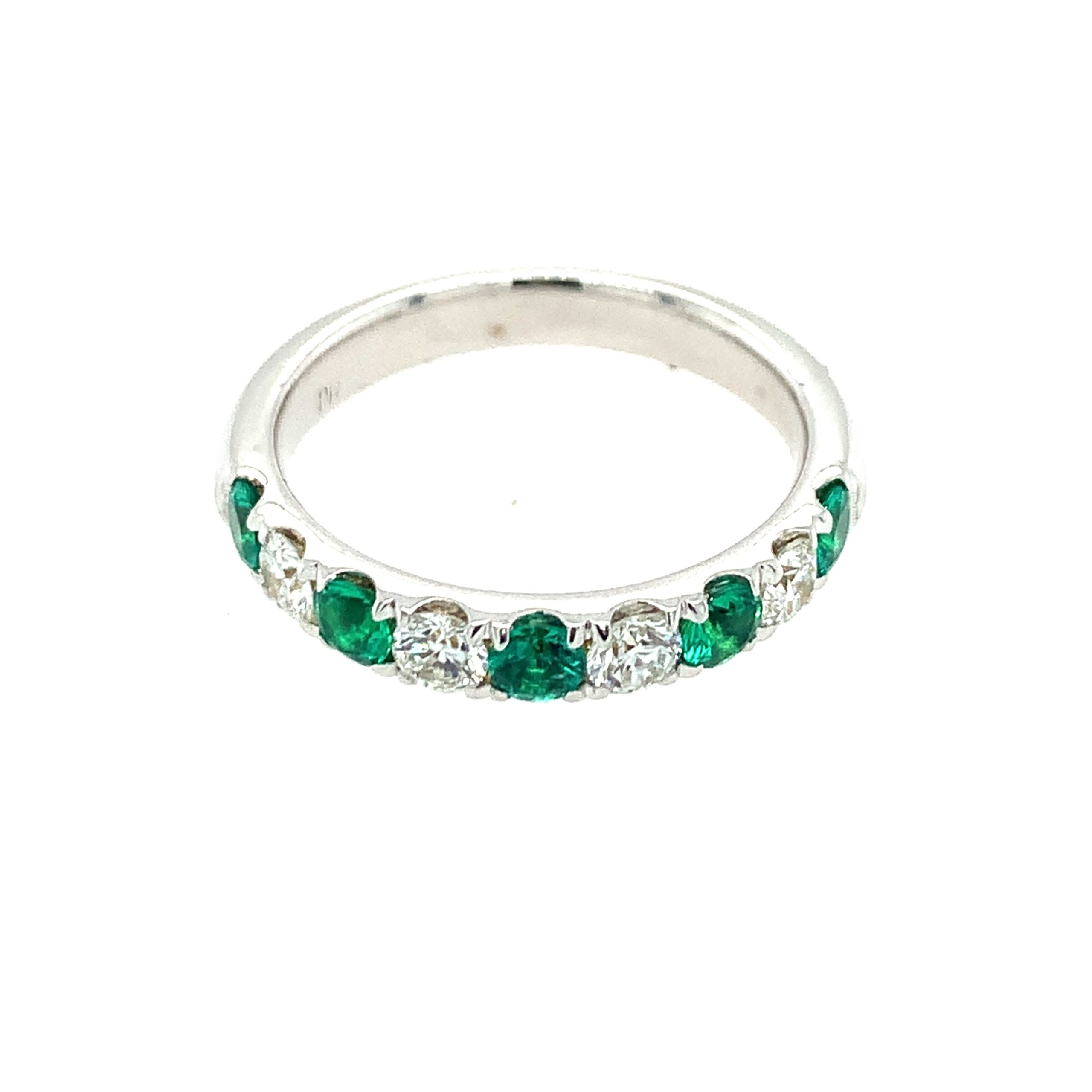 White Gold Emerald Band