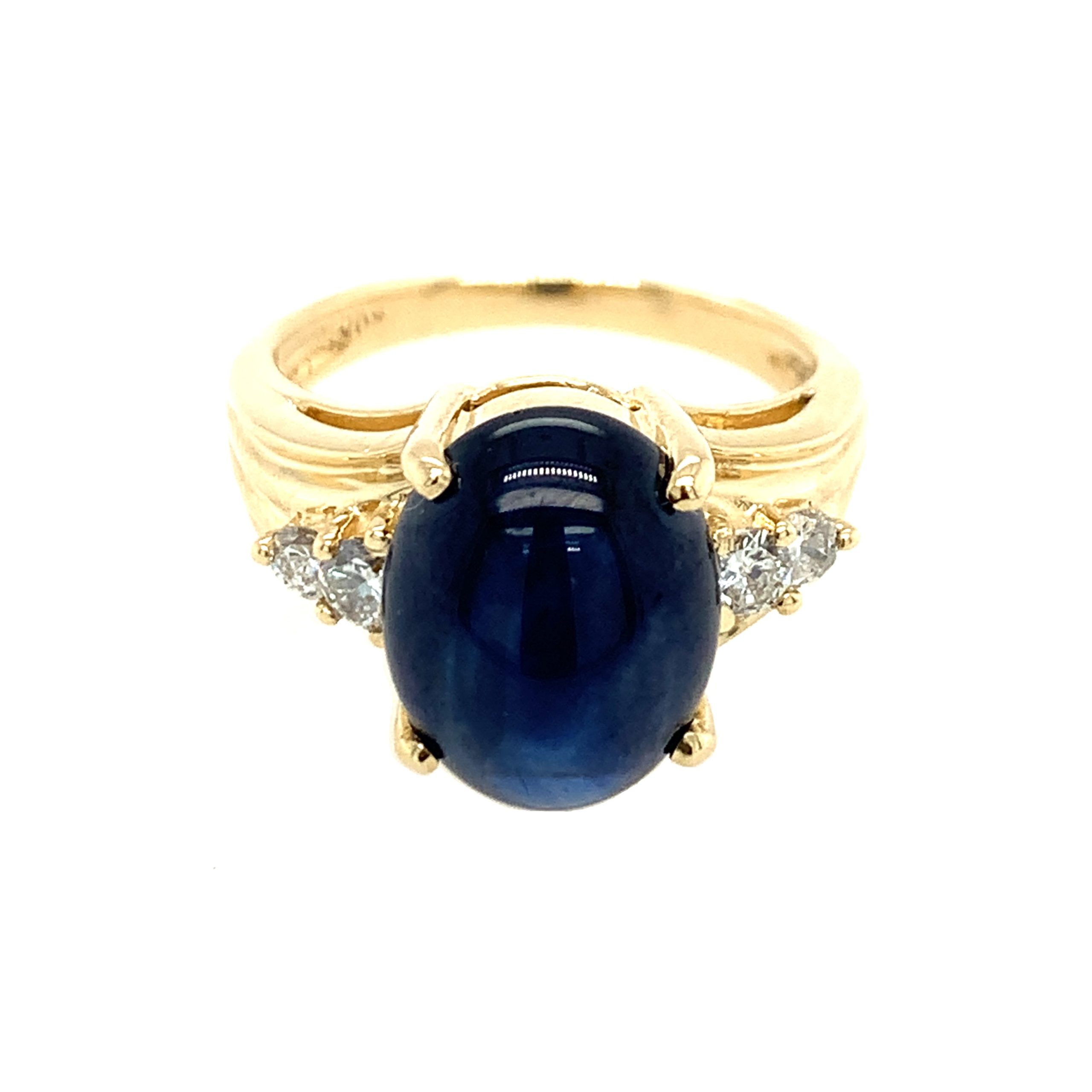 Estate: Yellow Gold Star Sapphire Ring