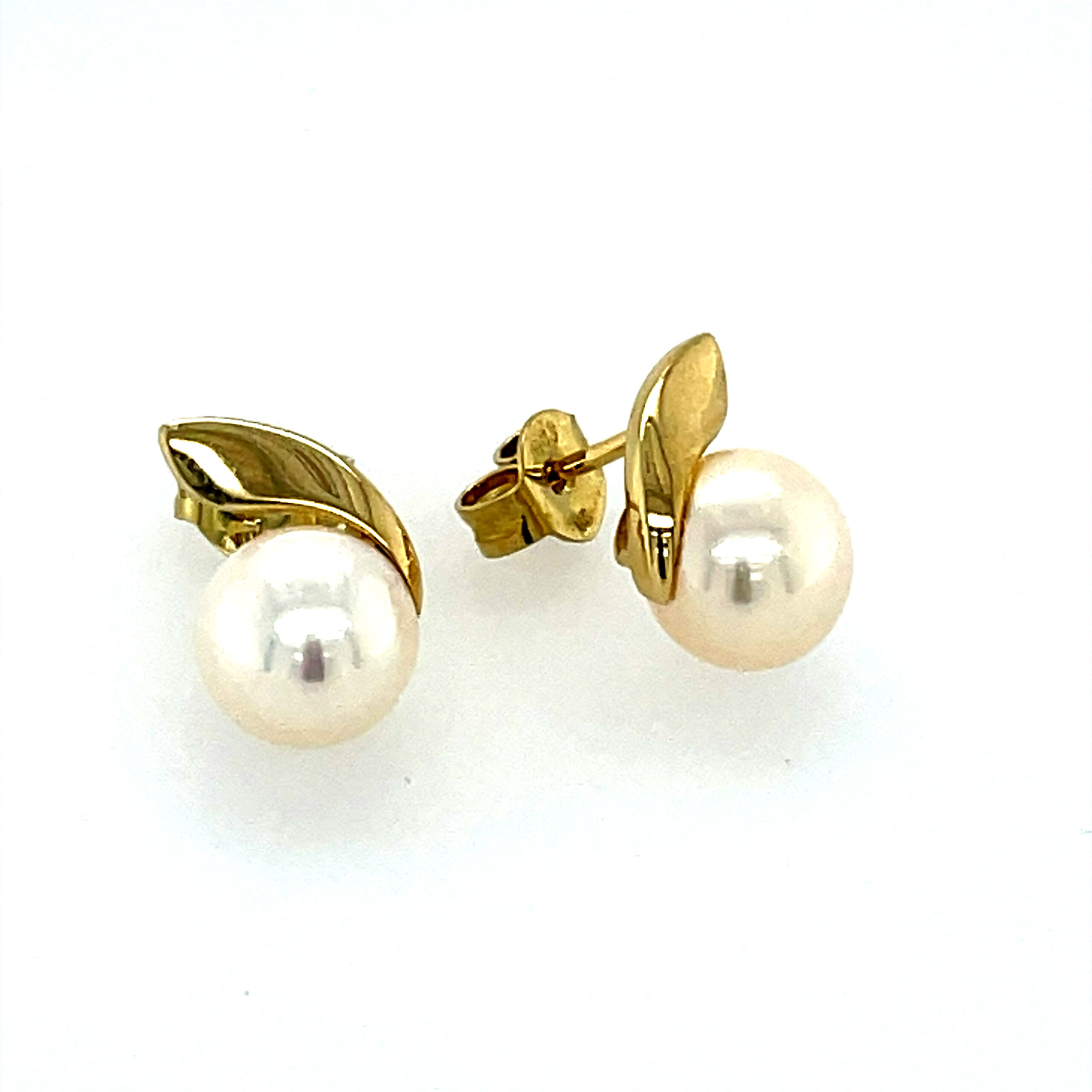 Yellow Gold Pearl Studs