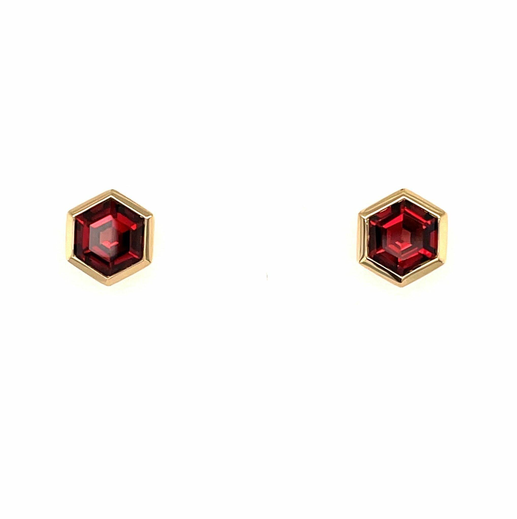 Yellow Gold Hexagon Garnet Earrings