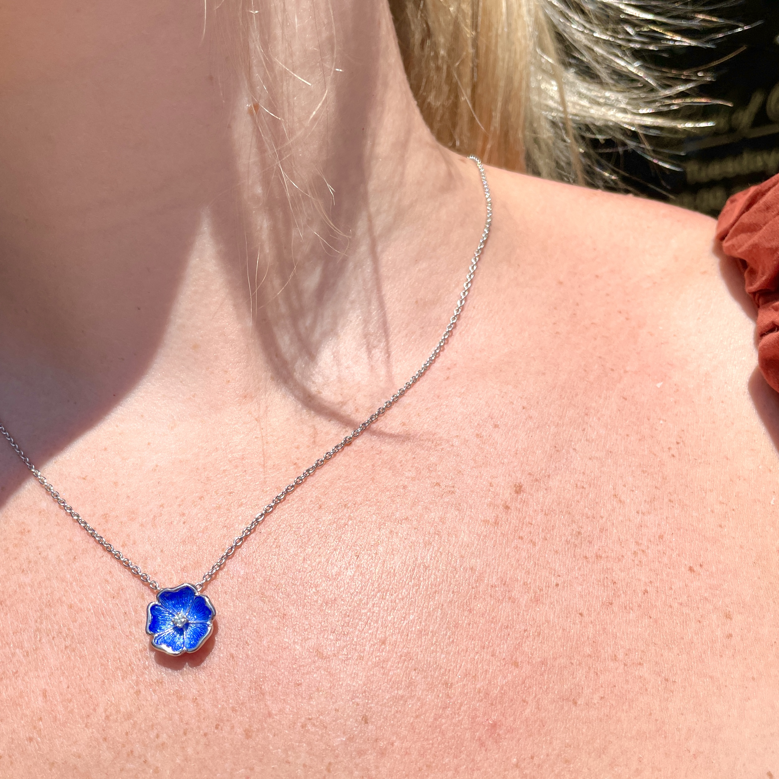 Sterling Silver Blue Rose Necklace with Sapphire