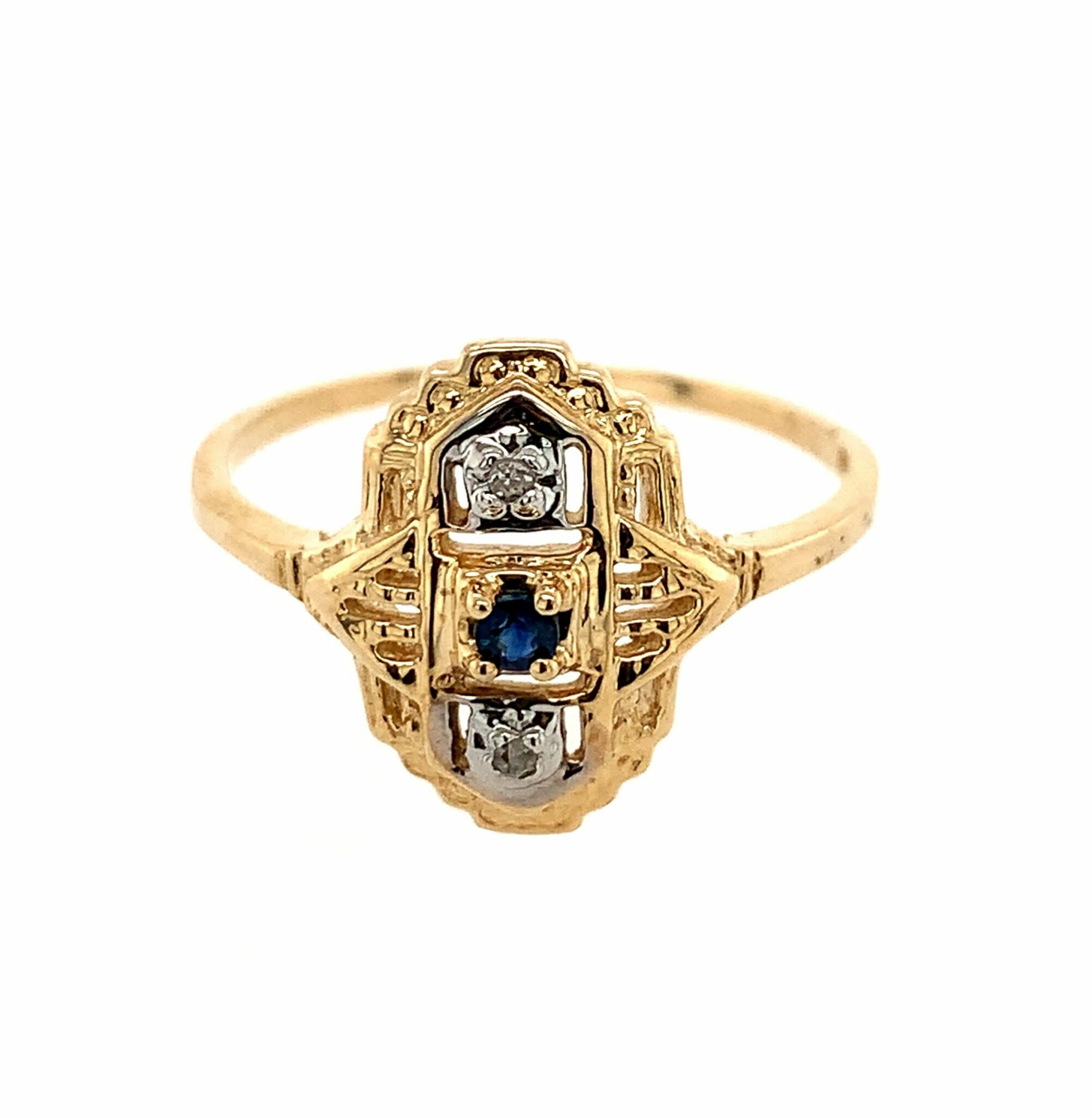 Gold Sapphire and Diamond Filigreed Ring