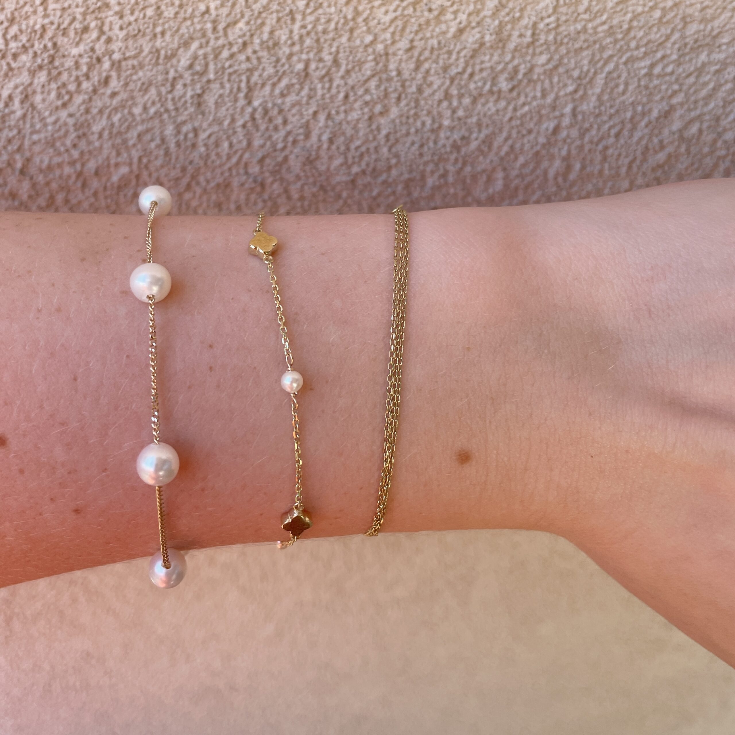 Yellow Gold Freshwater Pearl Bracelet