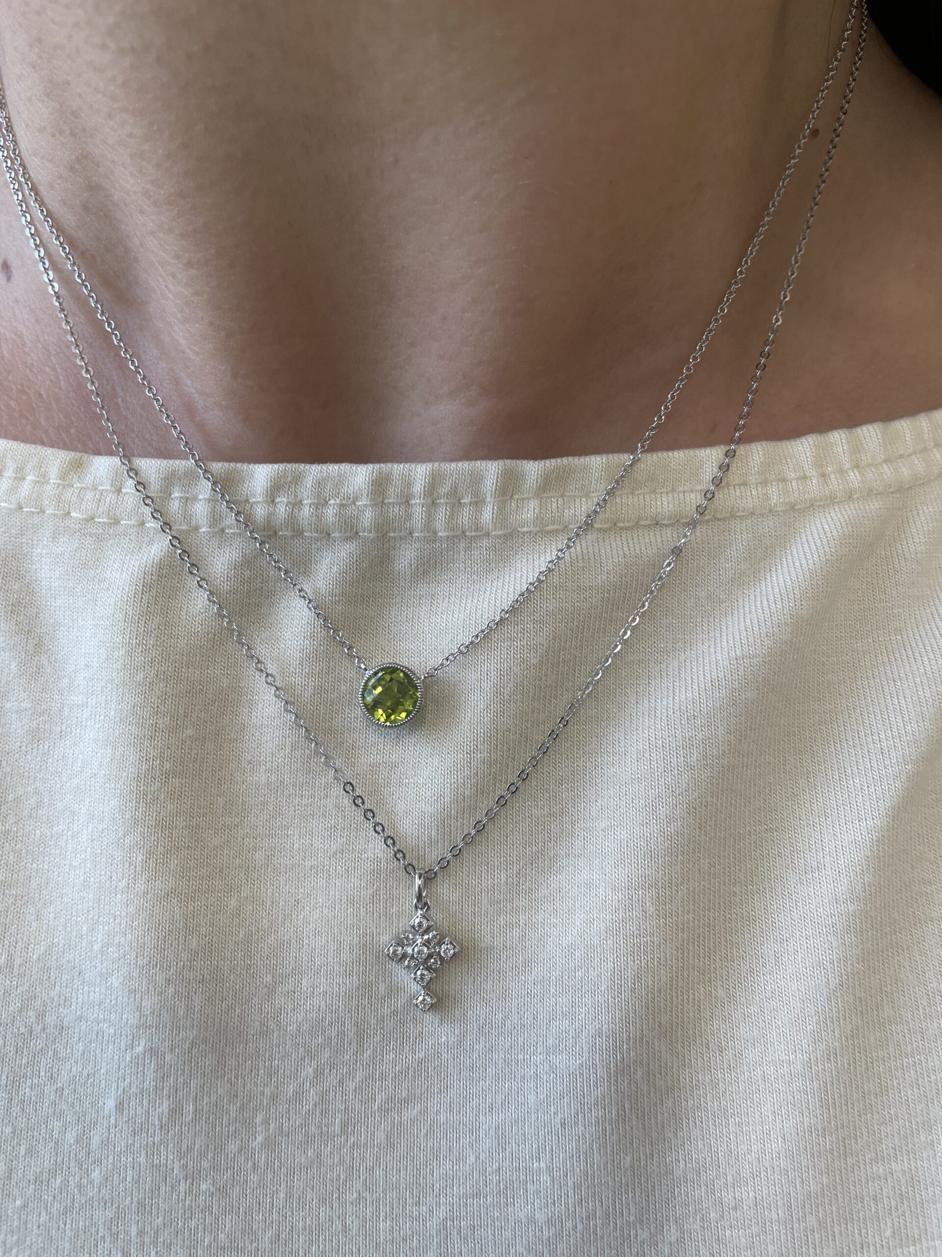 White Gold Milgrain Peridot Necklace