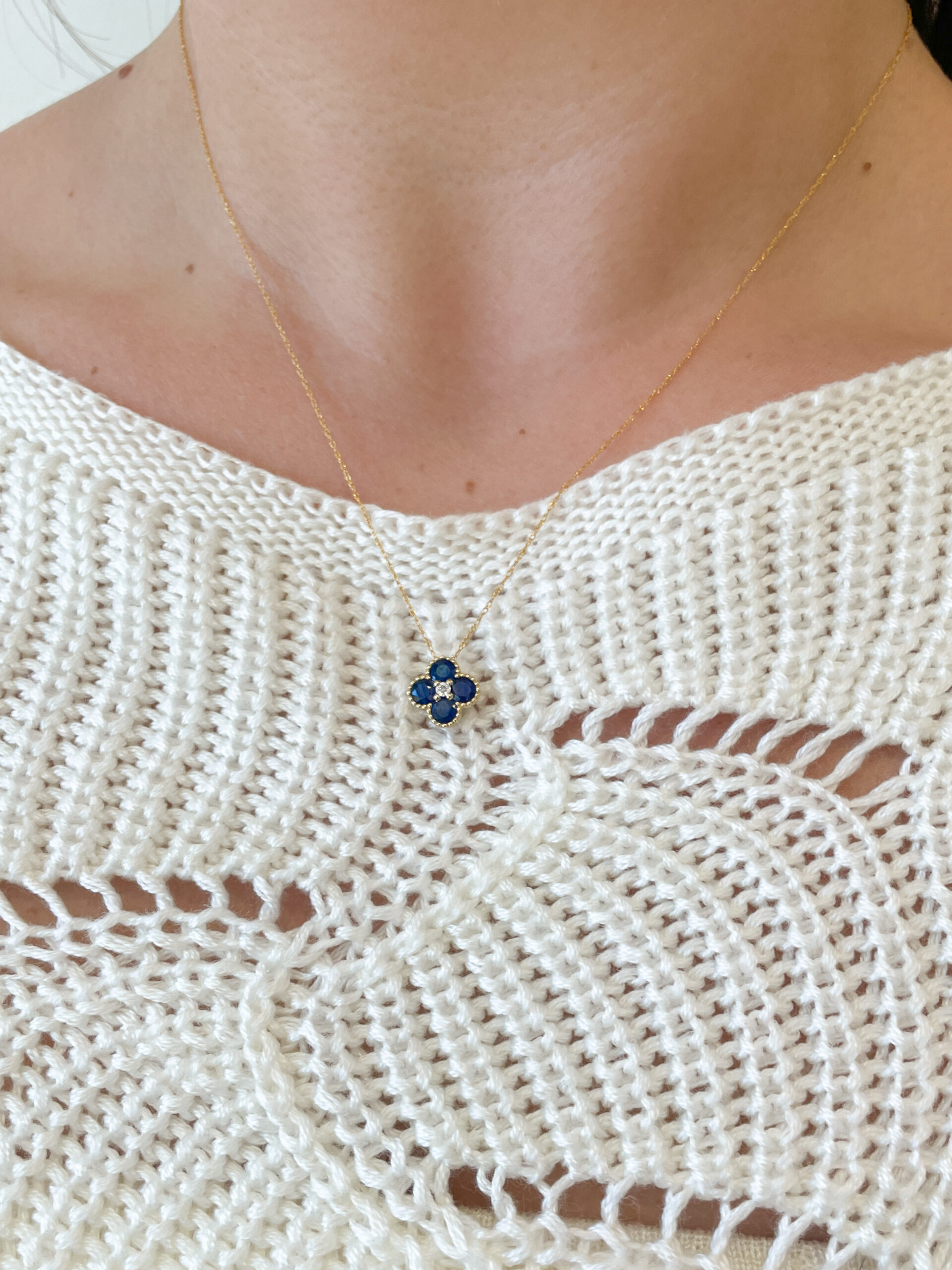 Yellow Gold Sapphire Quatrefoil Necklace