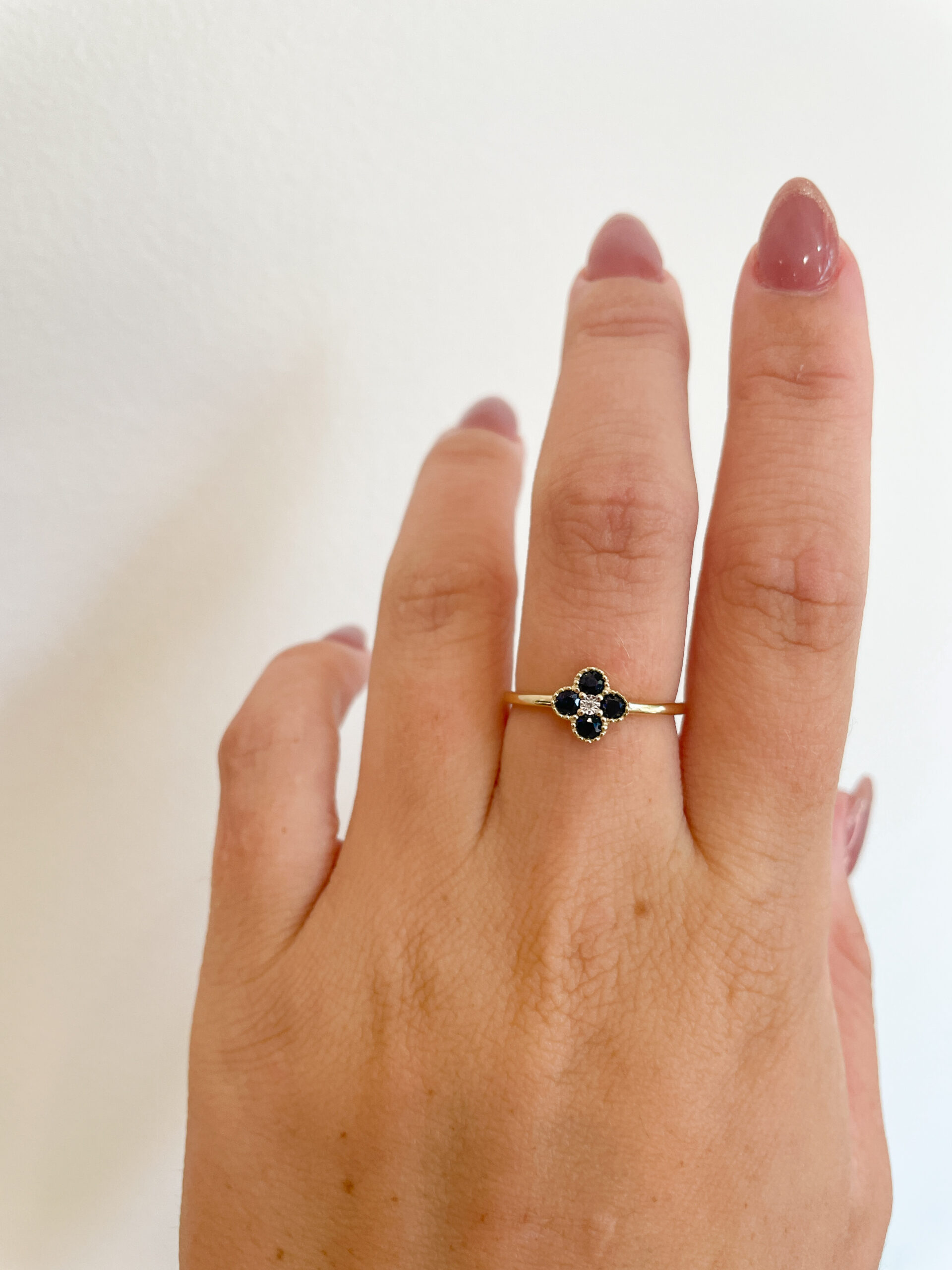 Yellow Gold Quatrefoil Sapphire Ring