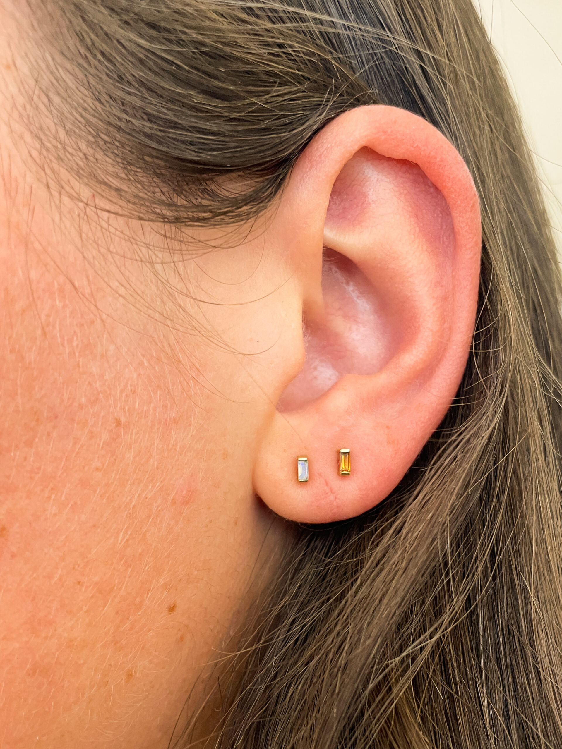 Single Yellow Gold Mini Baguette Opal Stud Earring