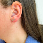 Single Yellow Gold Mini Dala Sapphire Stud Earring