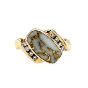 Estate: Yellow Gold Gold-in-Quartz Ring with Diamonds