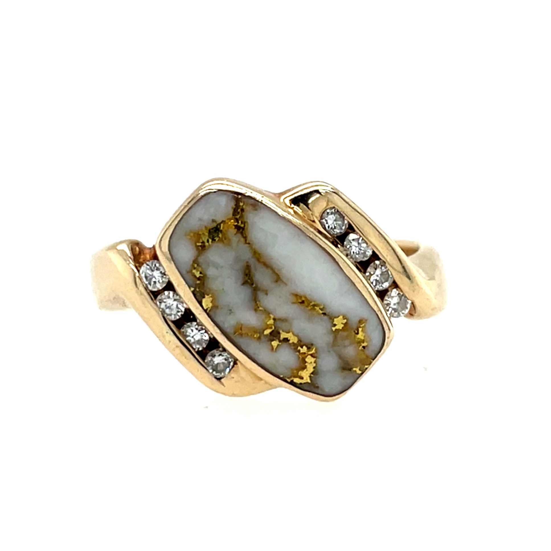 Estate: Yellow Gold Gold-in-Quartz Ring with Diamonds