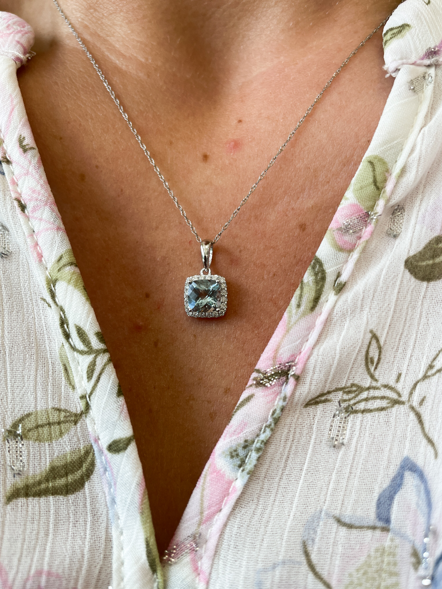 White Gold Aquamarine Necklace with Diamond Halo
