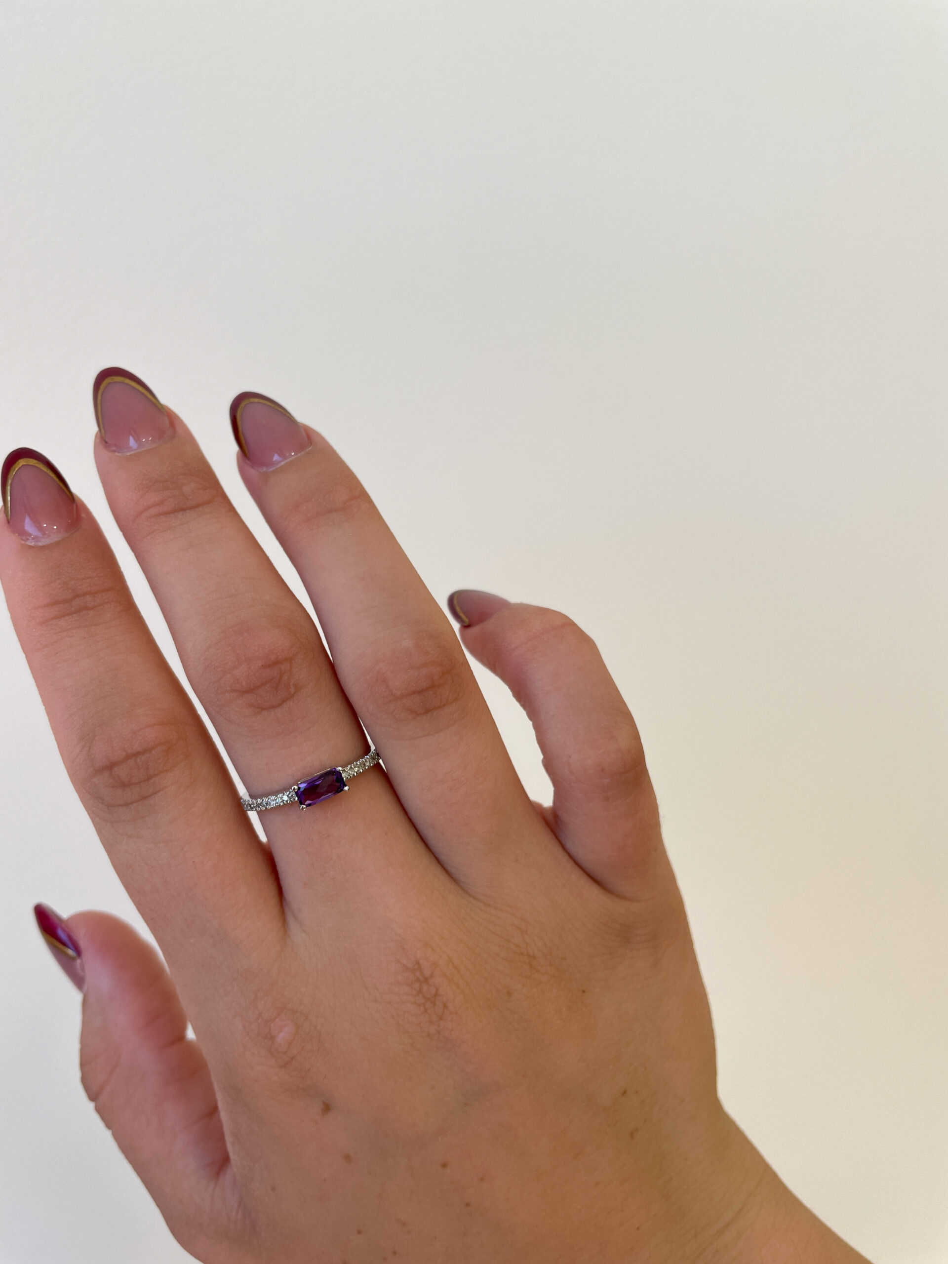 White Gold Amethyst Ring with Diamonds
