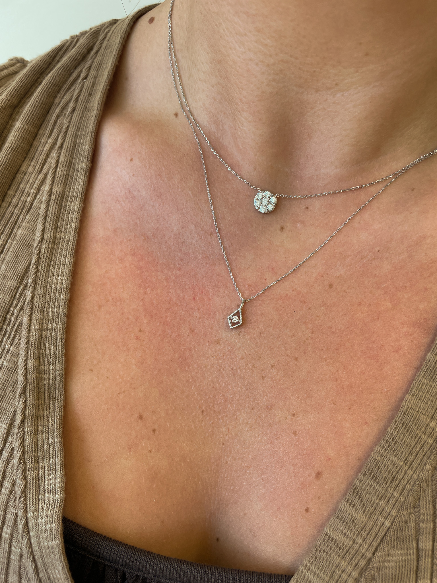 White Gold Diamond Circle Necklace