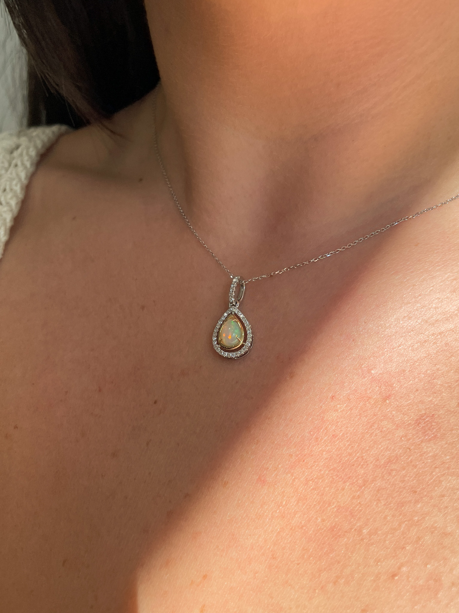 White & Yellow Gold Pear-Shaped Opal Necklace with Diamonds