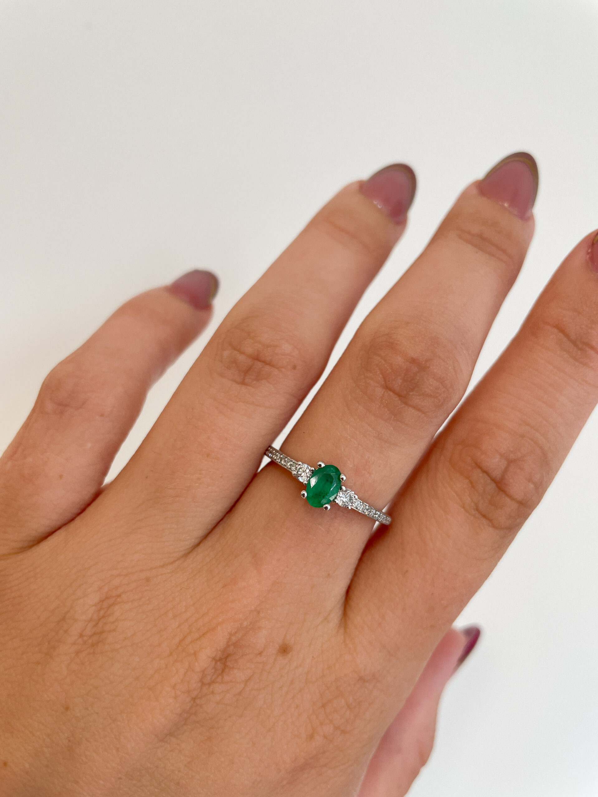 White Gold Emerald Ring with Diamonds