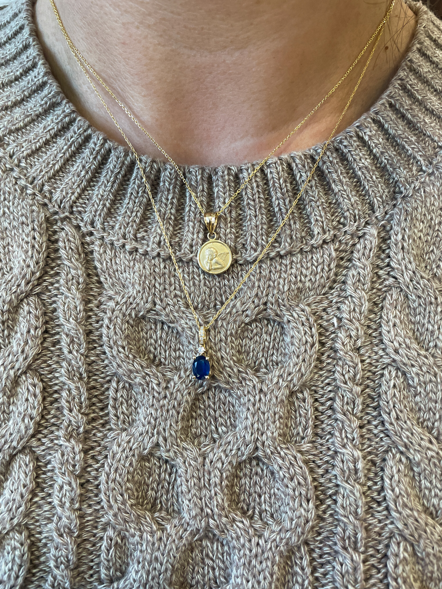 Yellow Gold Sapphire Necklace with Diamonds