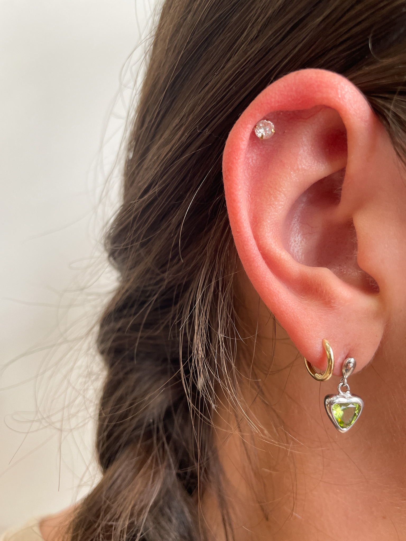 Estate: White Gold Peridot Drop Earrings