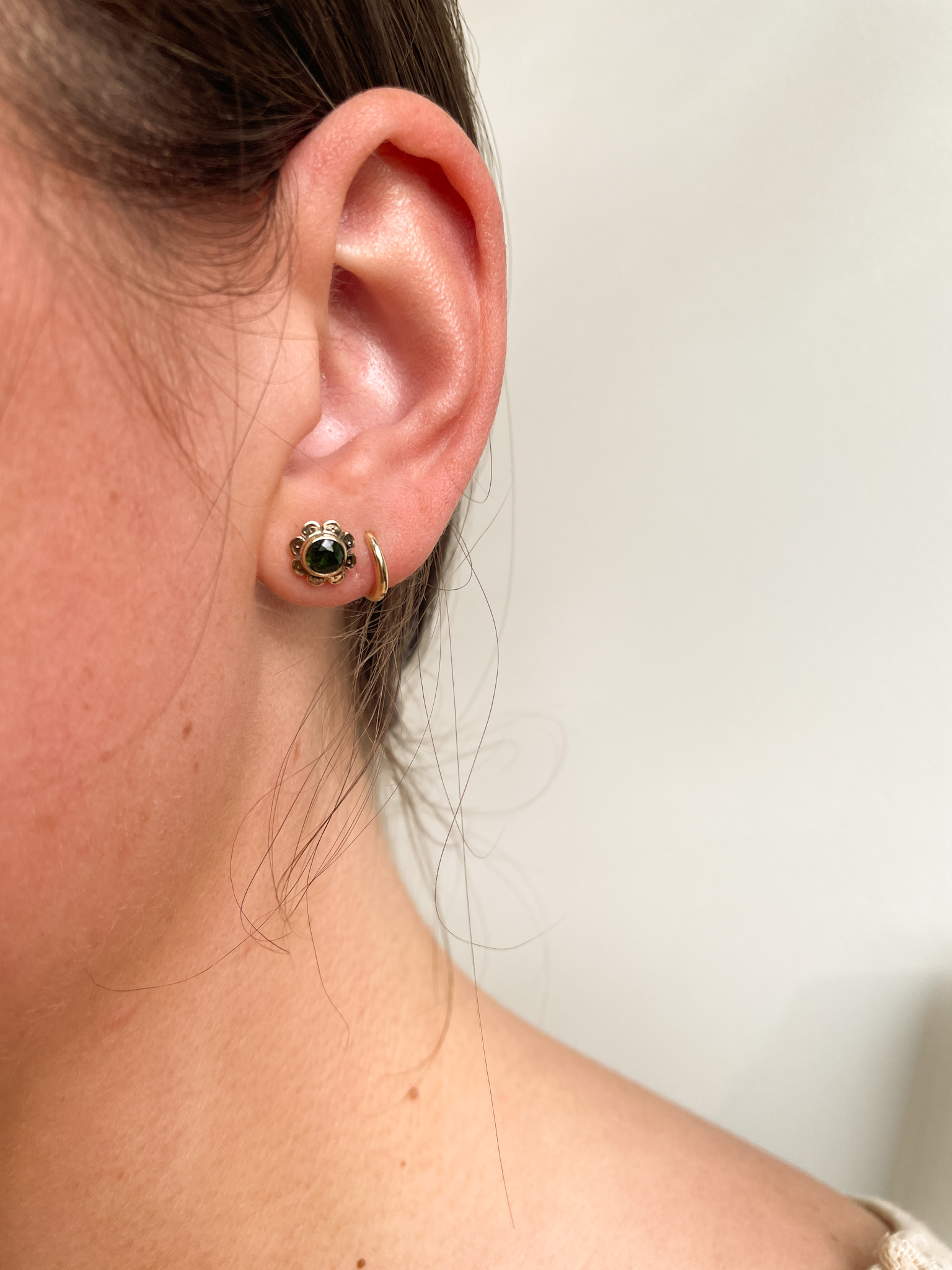 Estate: Yellow Gold Green Gemstone Floral Stud Earrings