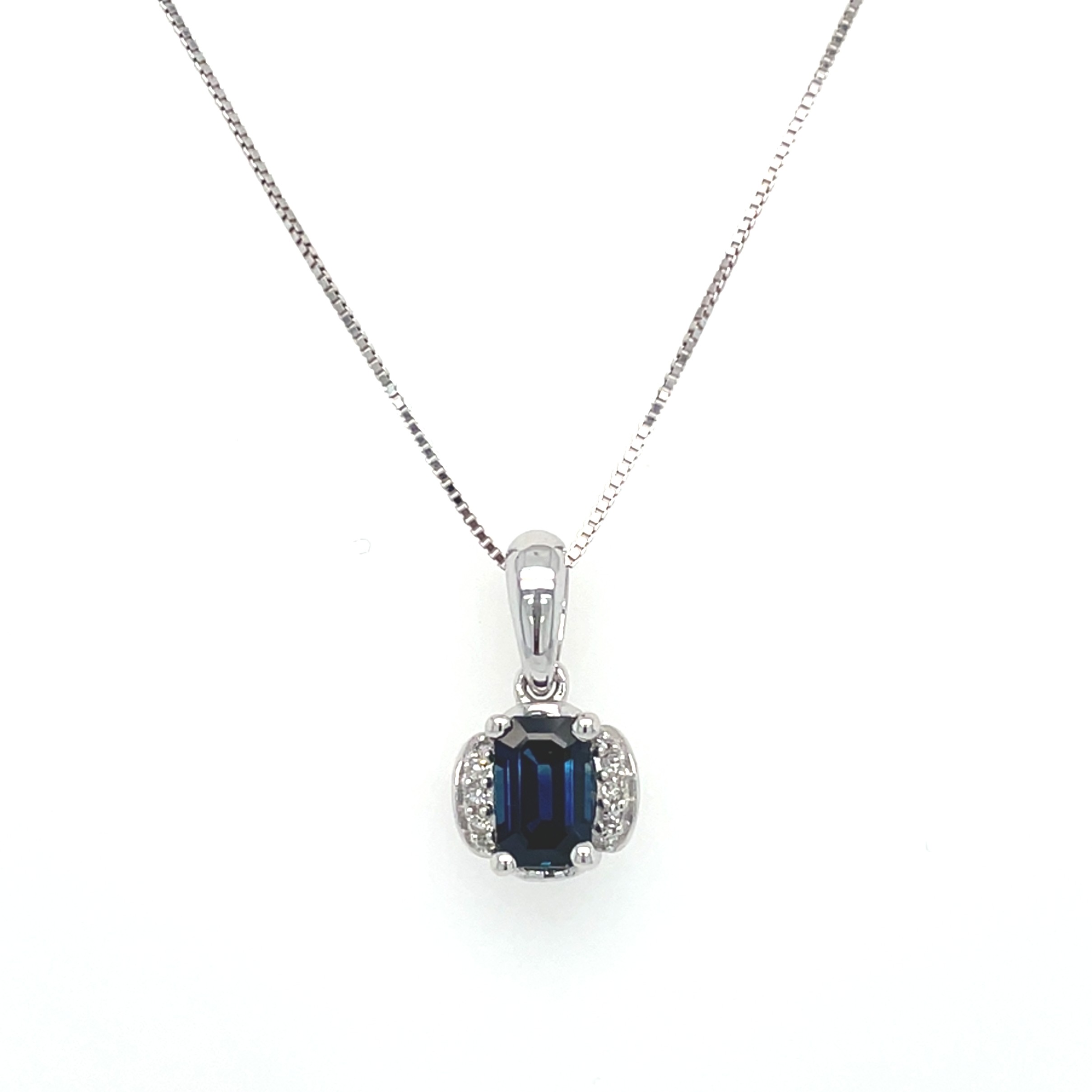 White Gold Sapphire Necklace with Diamonds