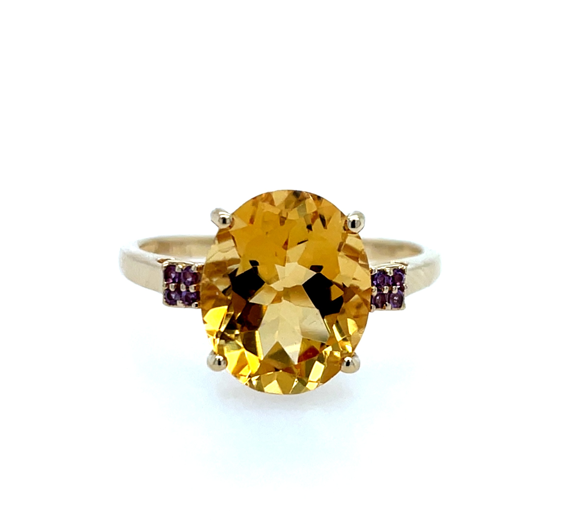 Yellow Gold Citrine Ring with Amethysts