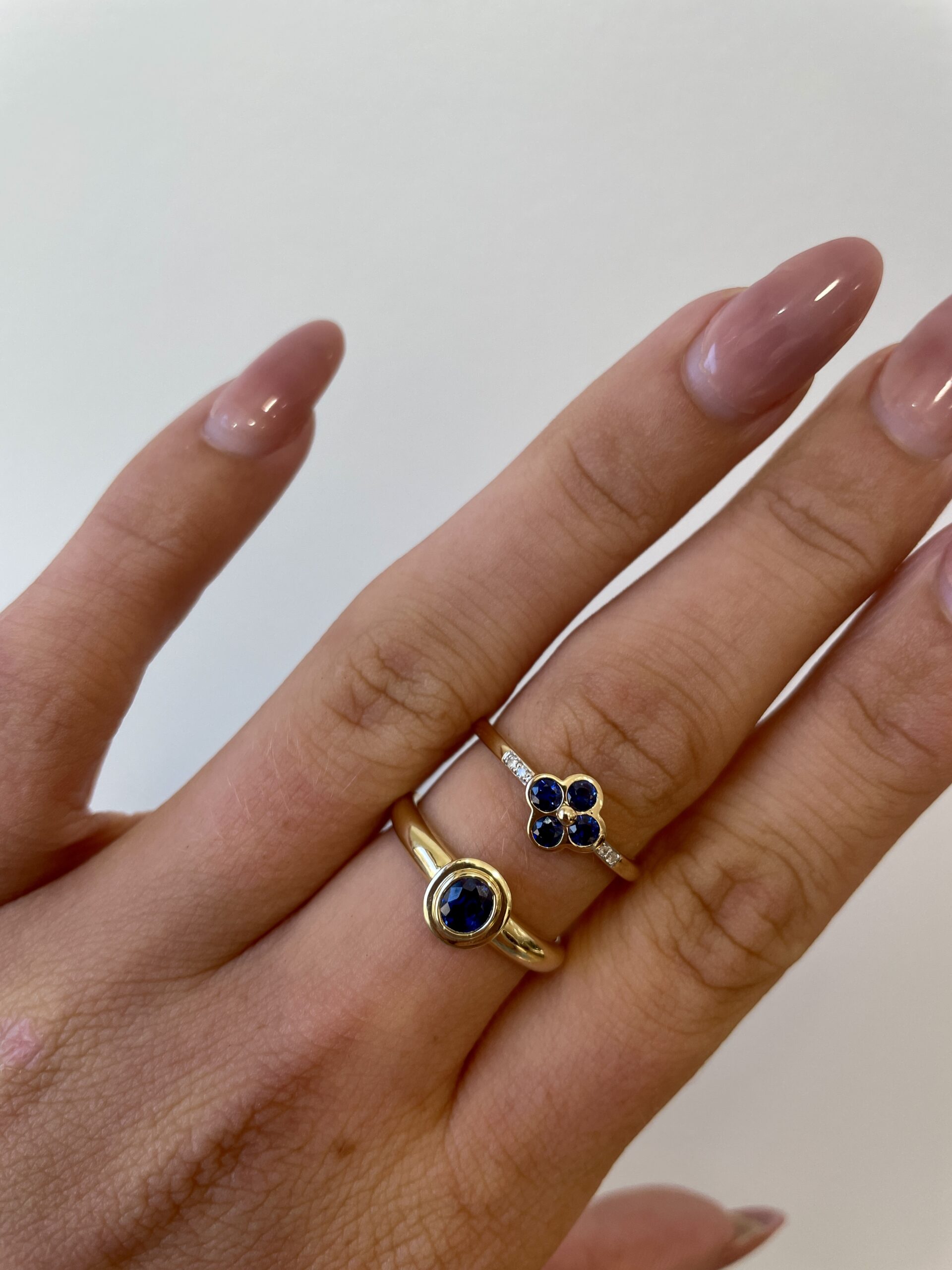 Yellow Gold Quatrefoil Sapphire Ring with Diamonds