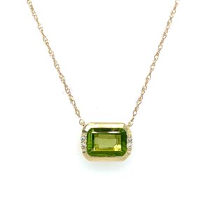 Yellow Gold Peridot Necklace with Diamonds