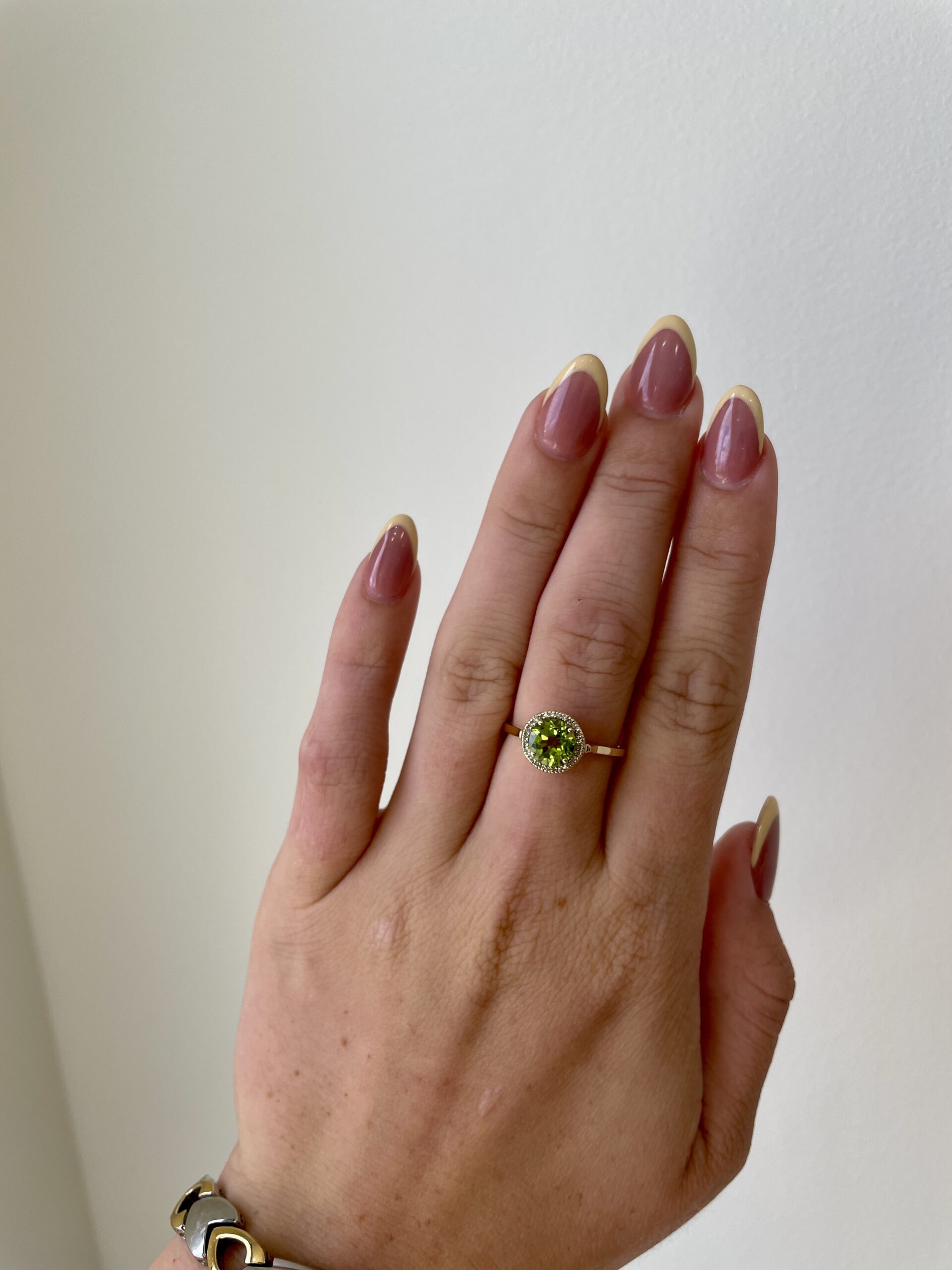 Yellow Gold Peridot Ring with Diamonds
