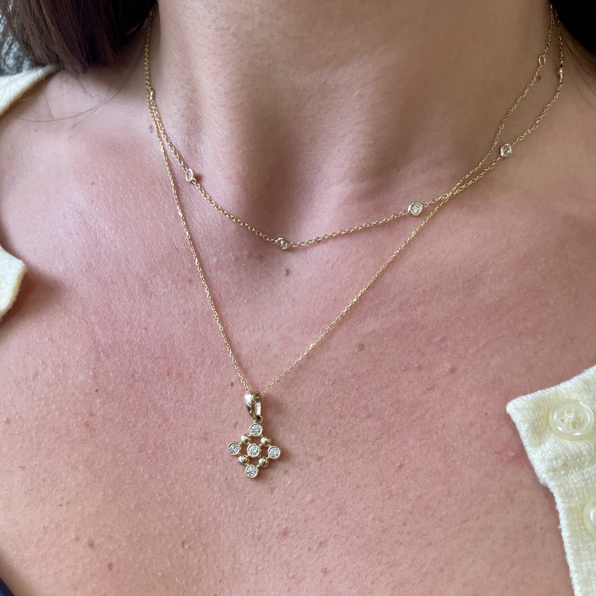 Yellow Gold Necklace with Diamonds