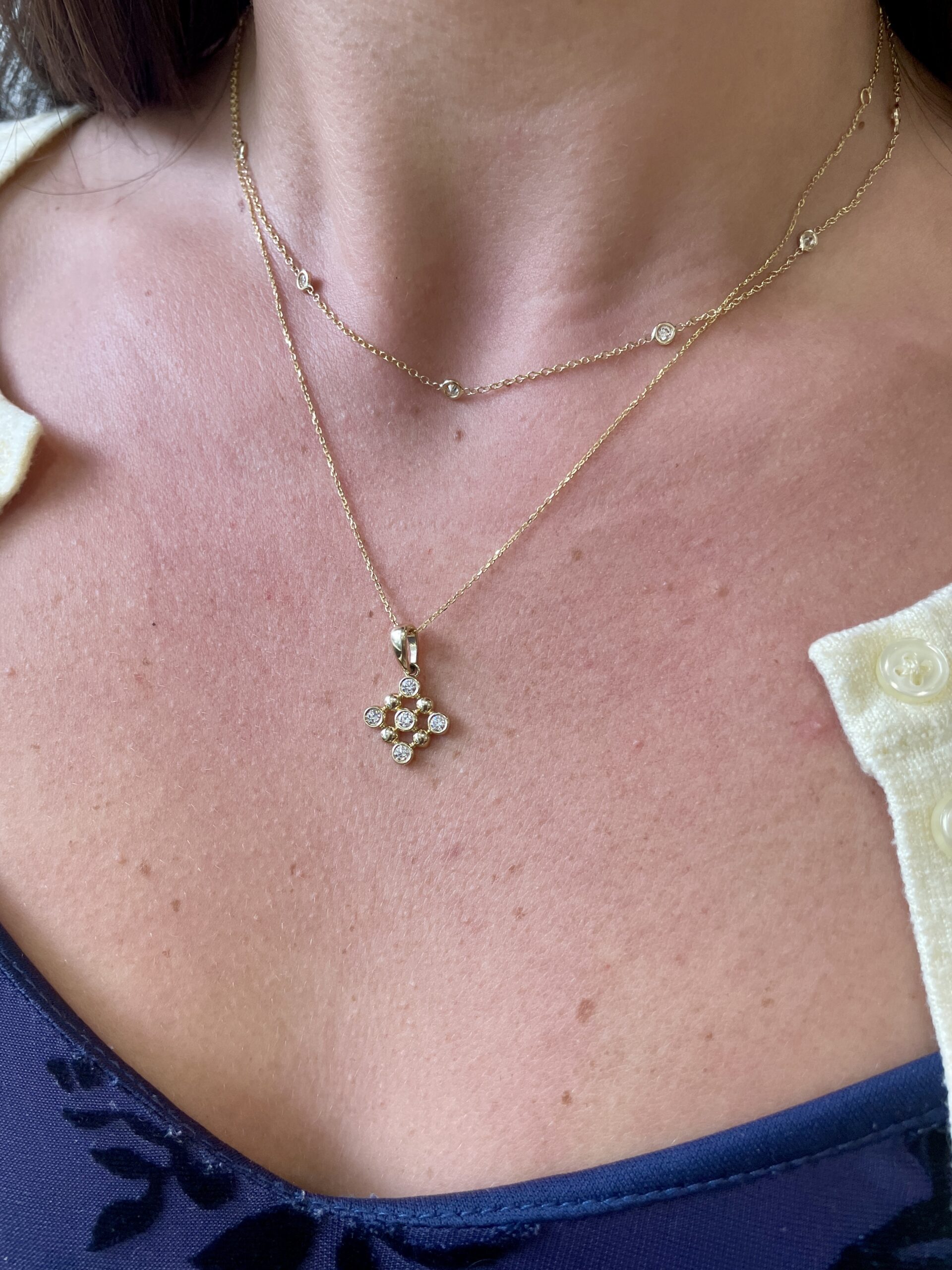 Yellow Gold Necklace with Diamonds