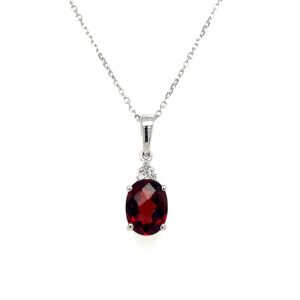 White Gold Garnet Necklace with Diamonds