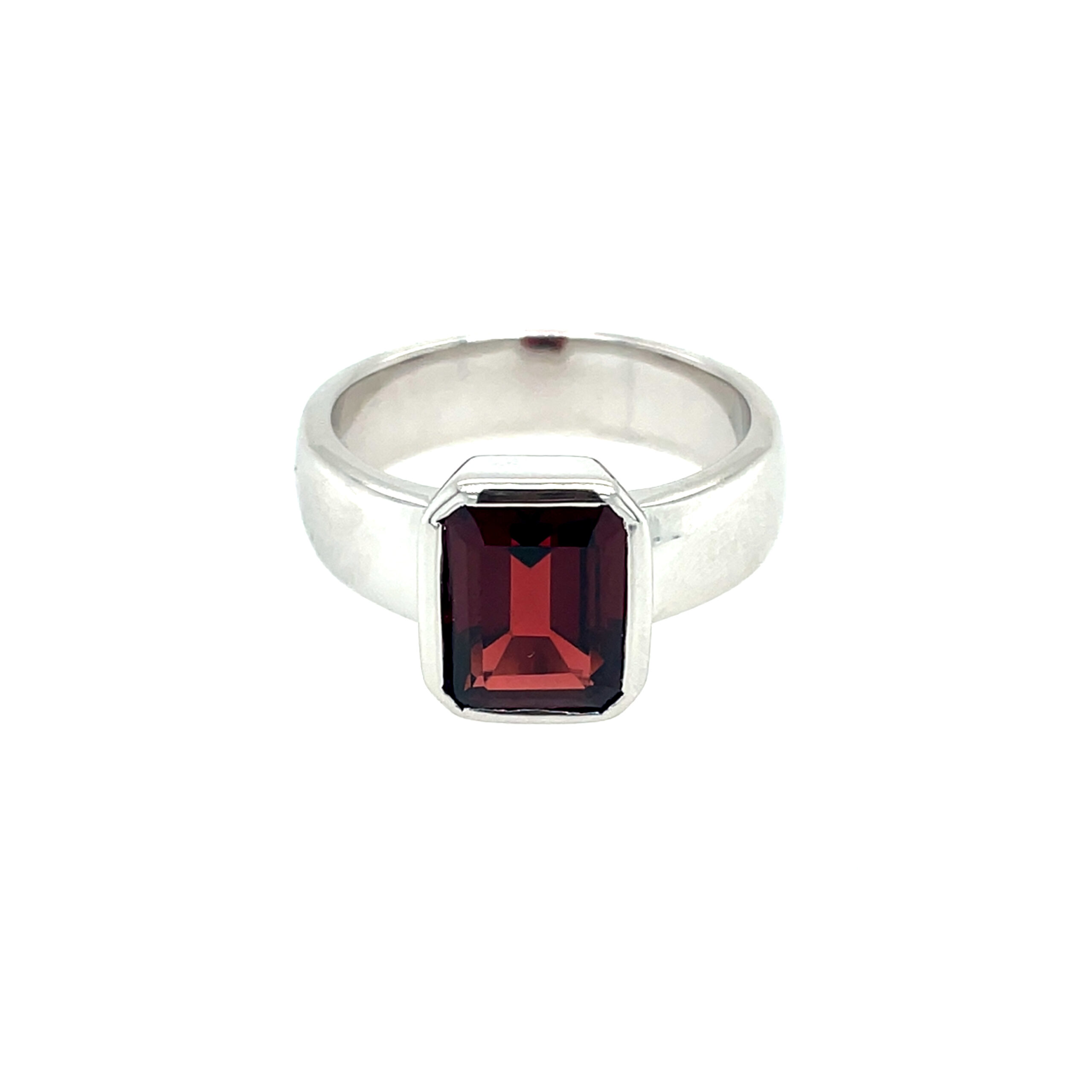 Sterling Silver Garnet Ring