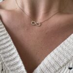 Yellow Gold Necklace with Diamonds