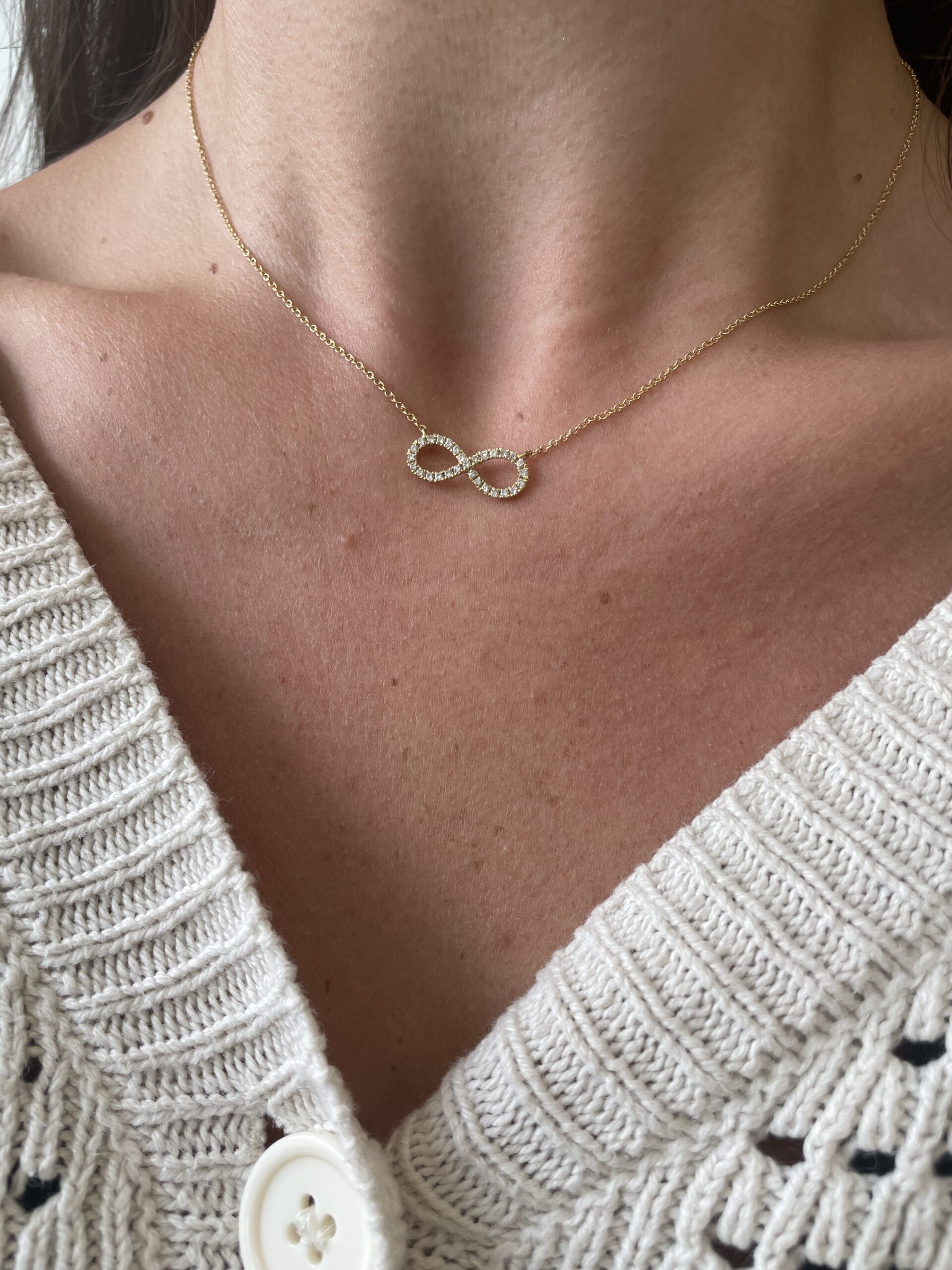 Yellow Gold Necklace with Diamonds