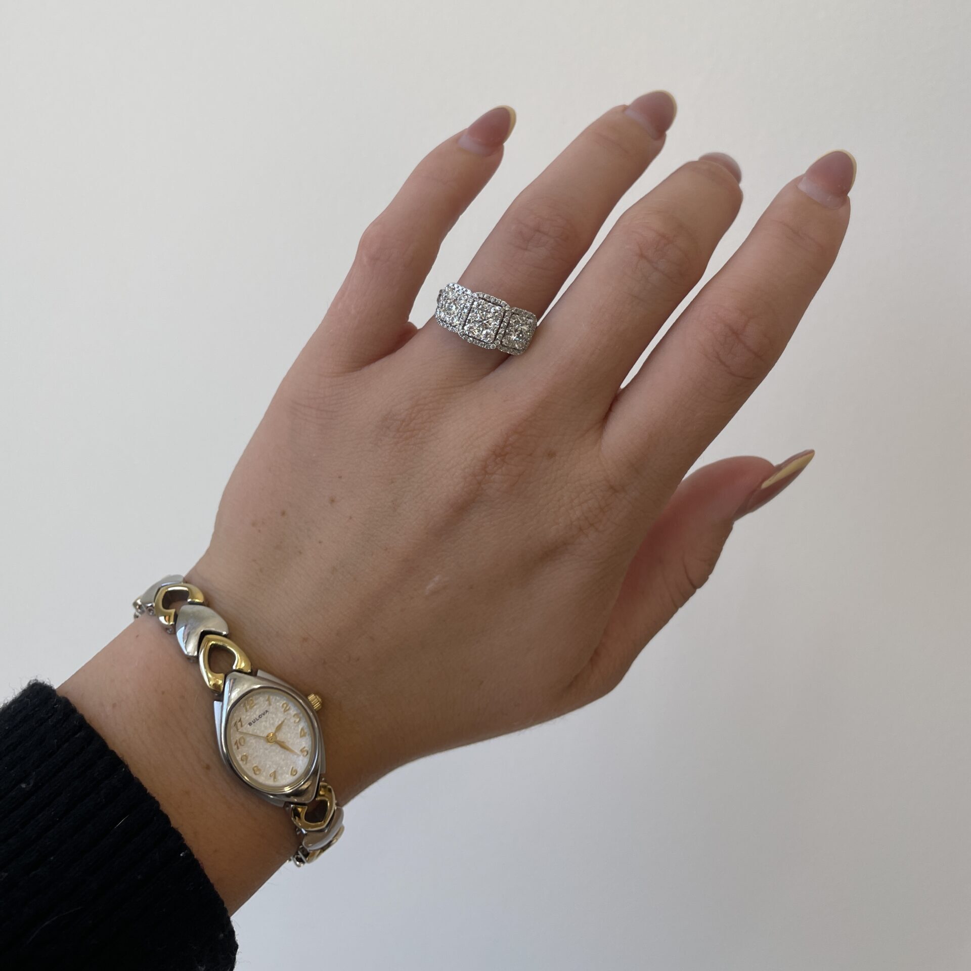 White Gold Diamond Fashion Ring