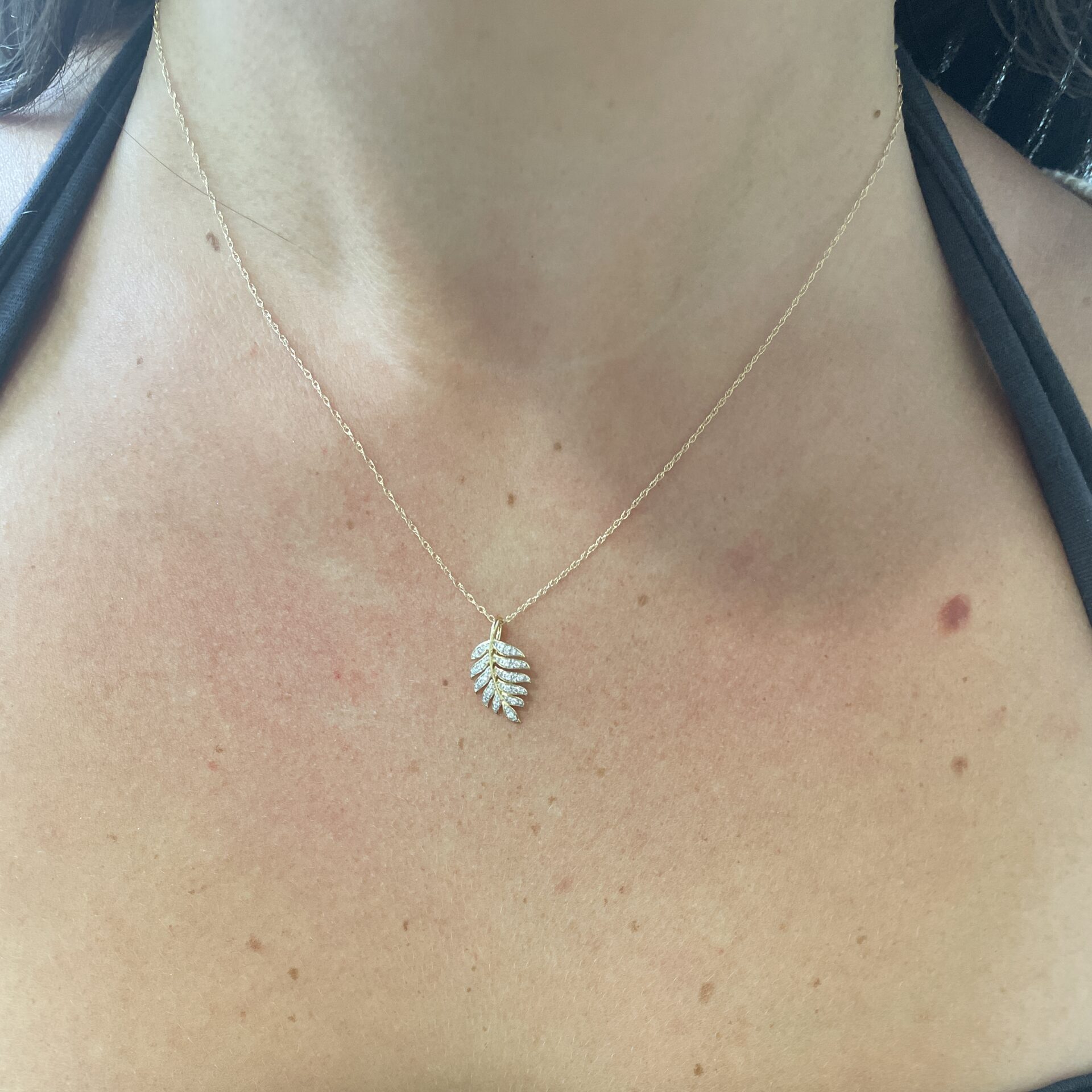Yellow Gold Leaf Pendant Necklace with Diamonds