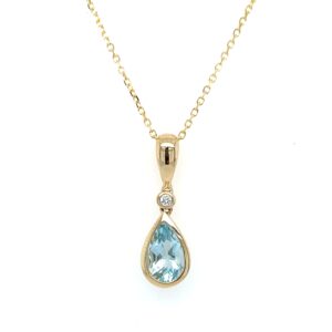 Yellow Gold Aquamarine Necklace with Diamond