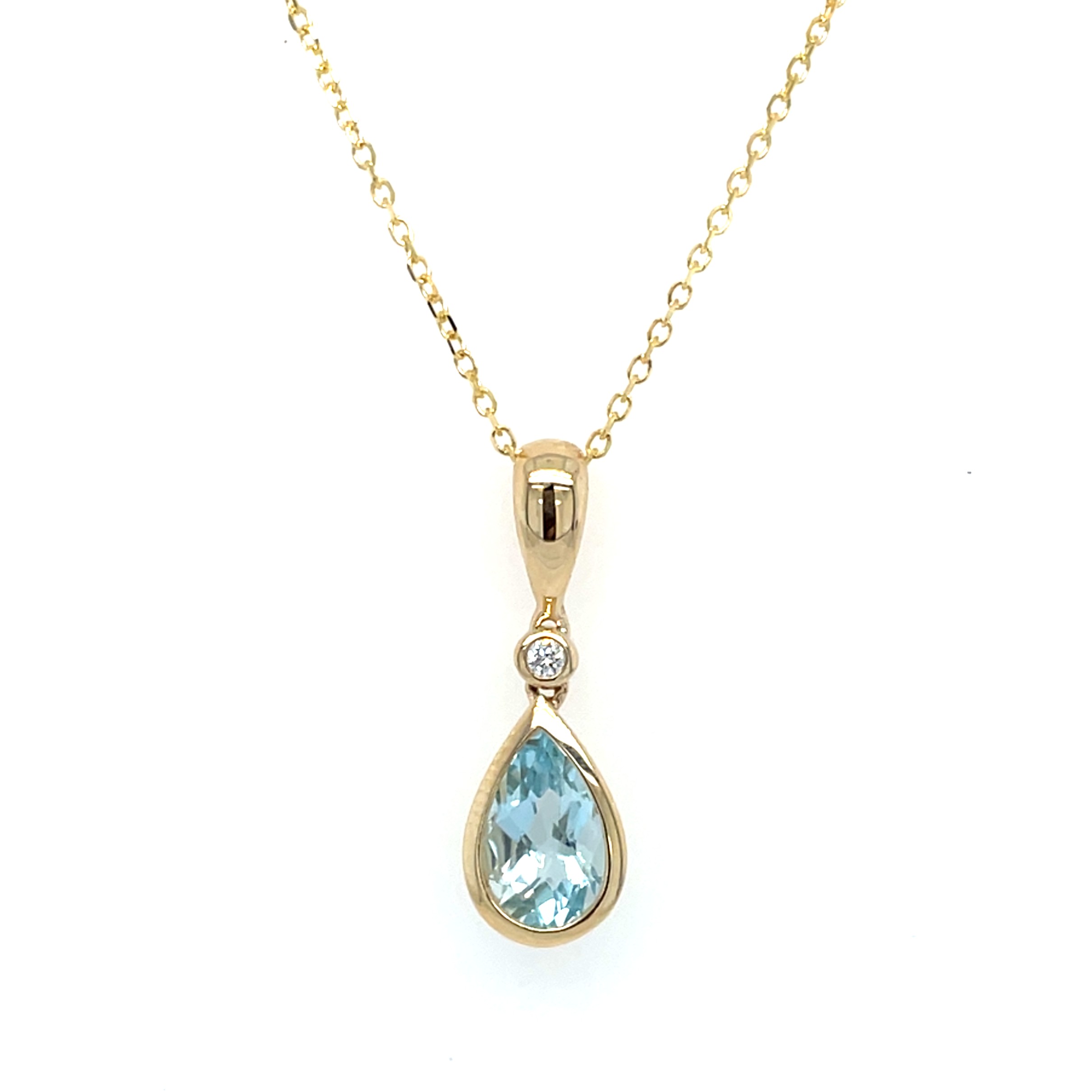 Yellow Gold Aquamarine Necklace with Diamond