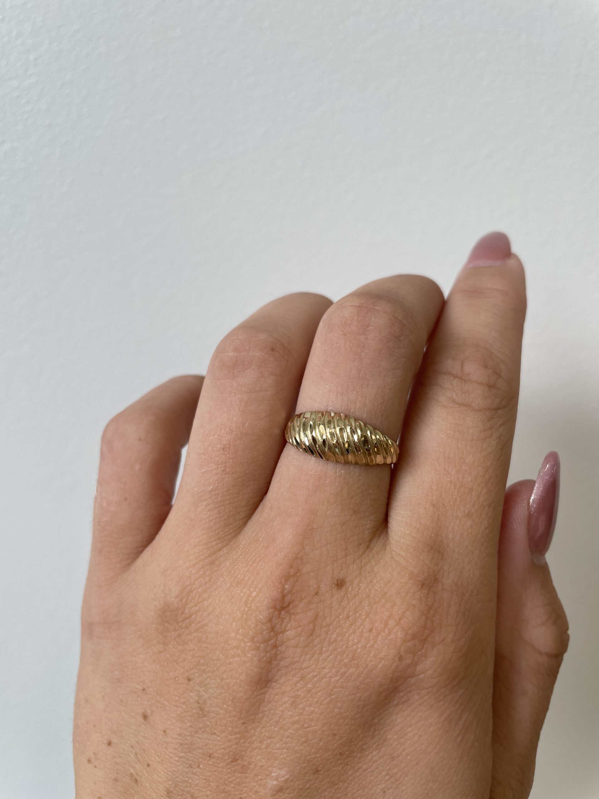 Estate: Yellow Gold Diamond-Cut Ridged Dome Ring