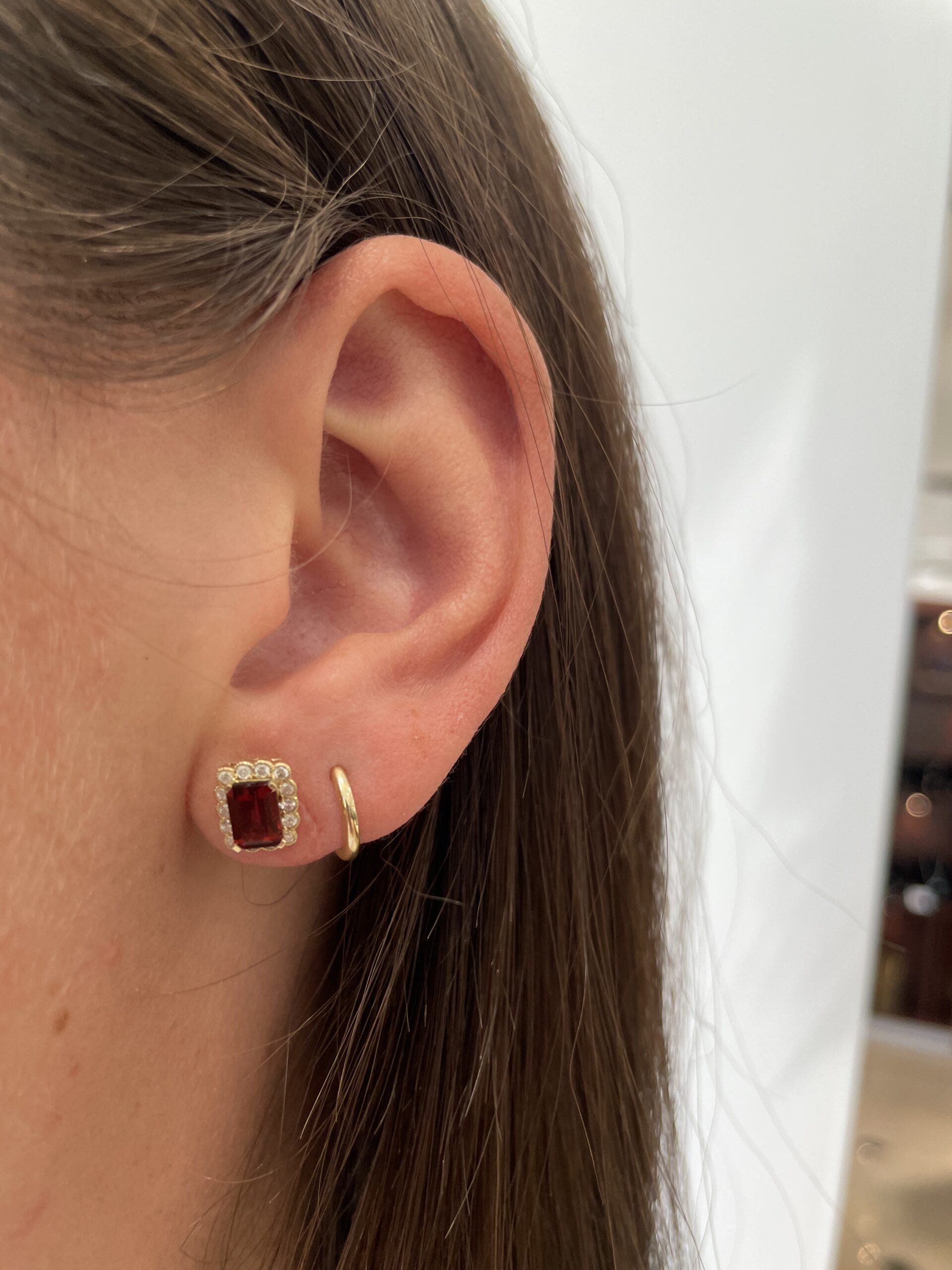 Yellow Gold Garnet Earrings with Diamonds