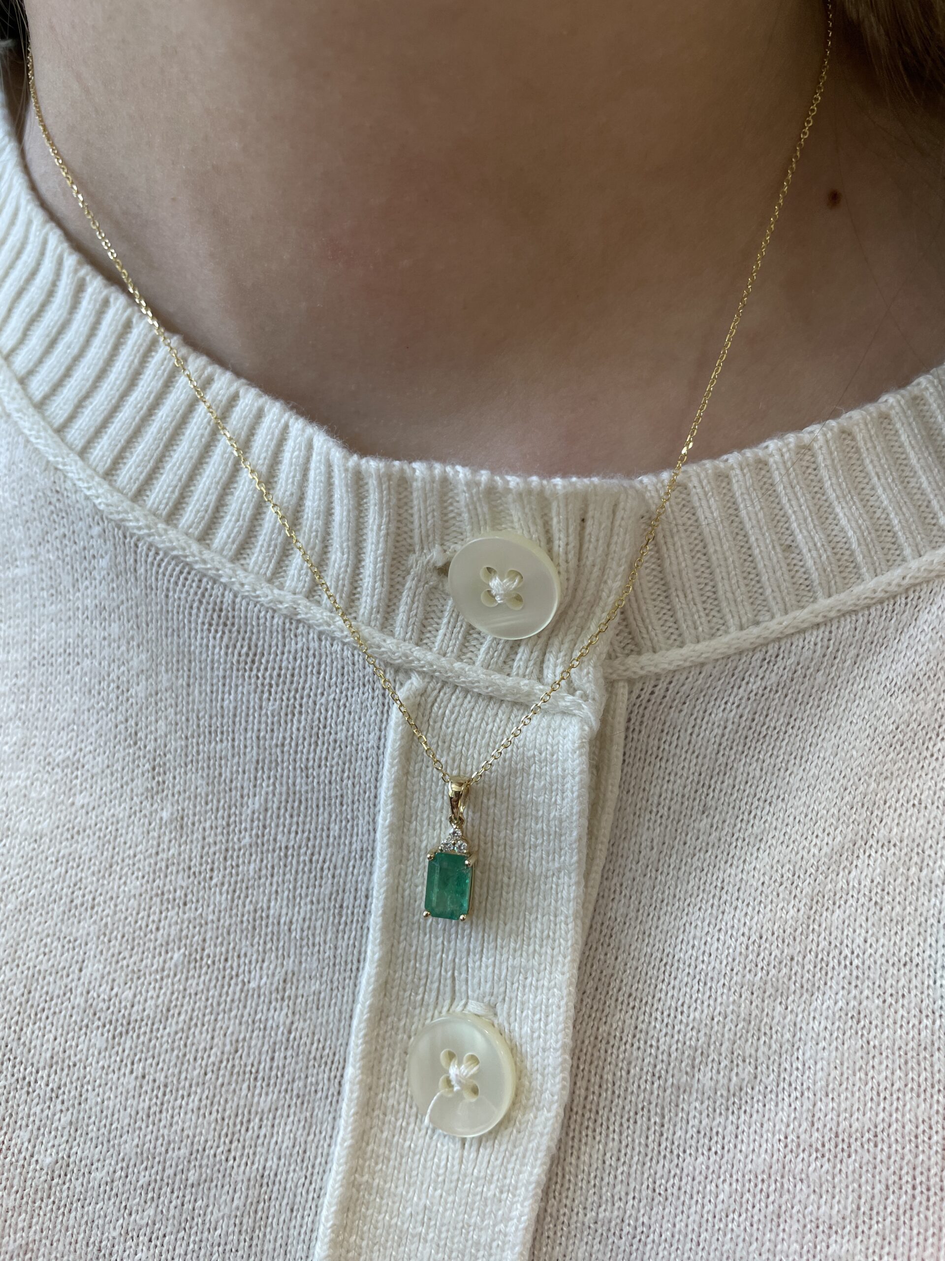 Yellow Gold Emerald Necklace with Diamonds