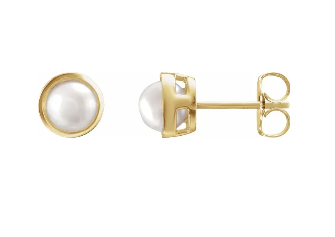 Yellow Gold Akoya Pearl Stud Earrings