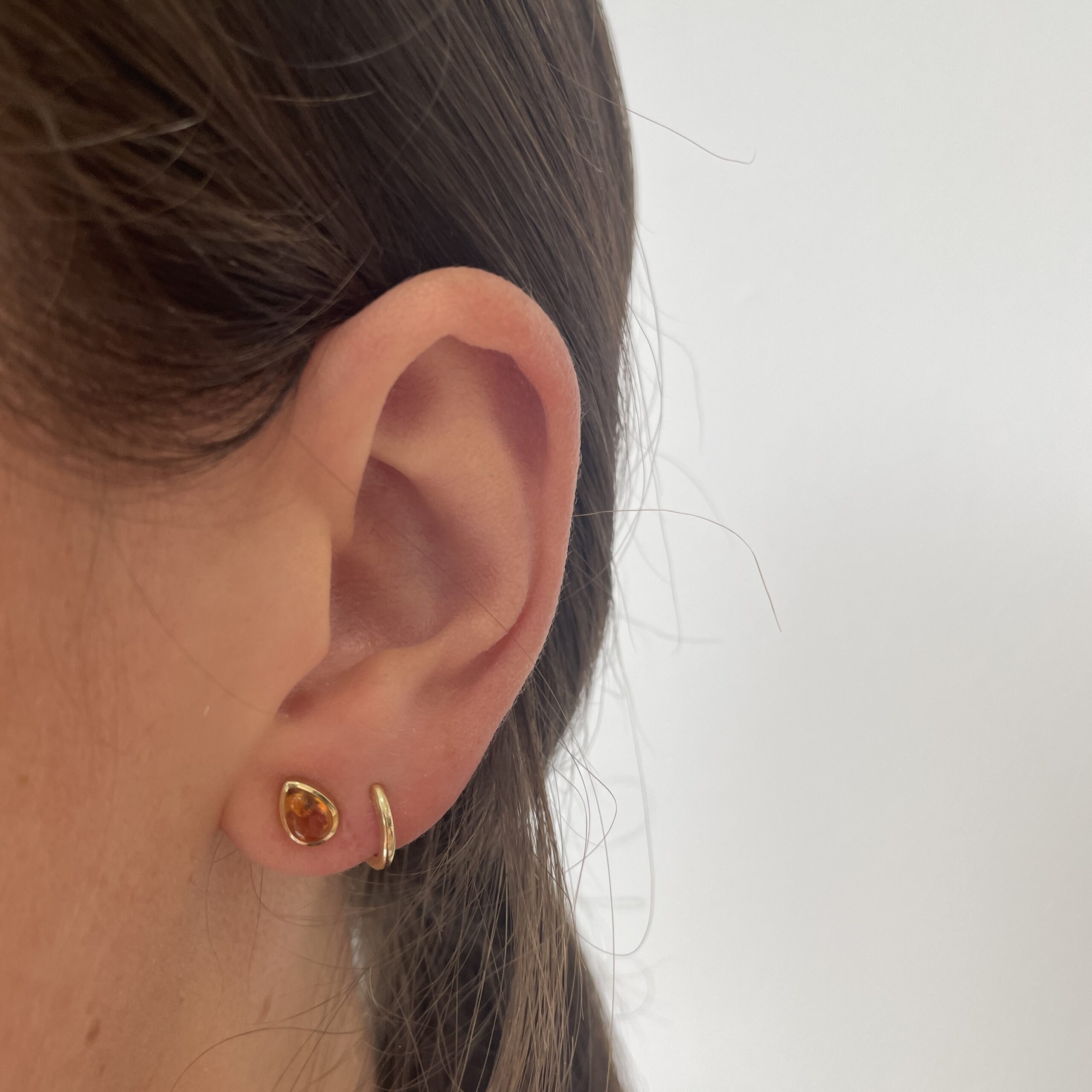 Yellow Gold Citrine Cabochon Earrings