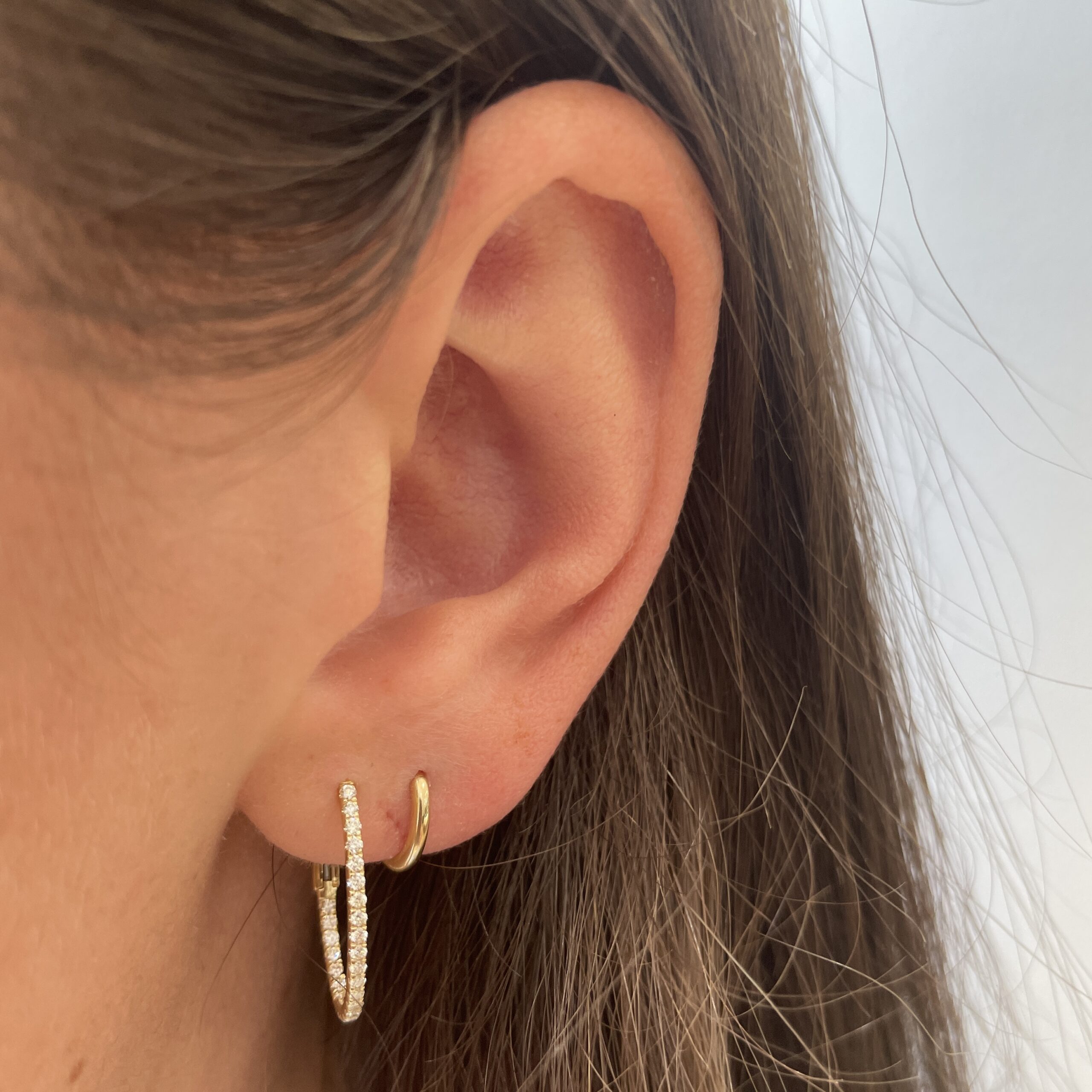 Yellow Gold 0.30 Carat Diamond Oval Hoop Earrings