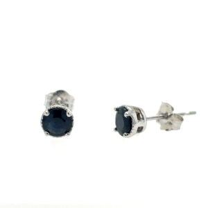White Gold Sapphire Stud Earrings with Milgrain Detailing